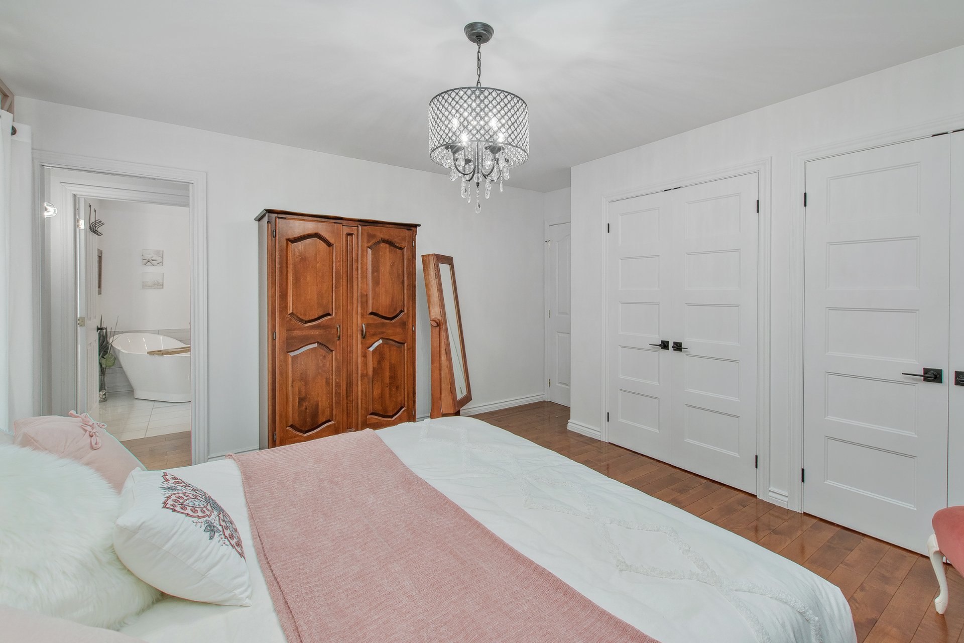 Chambre à coucher principale