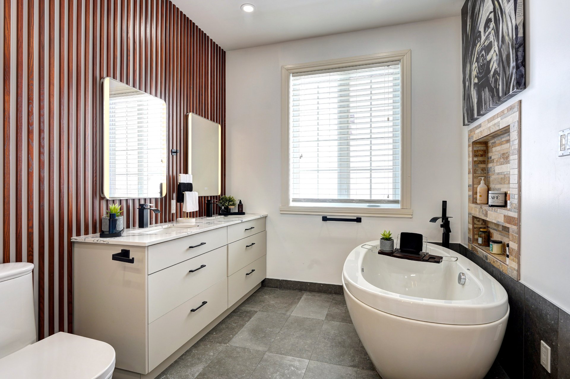 Salle de bains attenante à la CCP