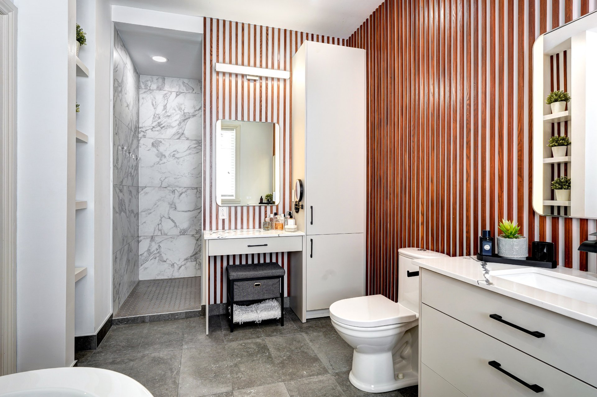 Salle de bains attenante à la CCP