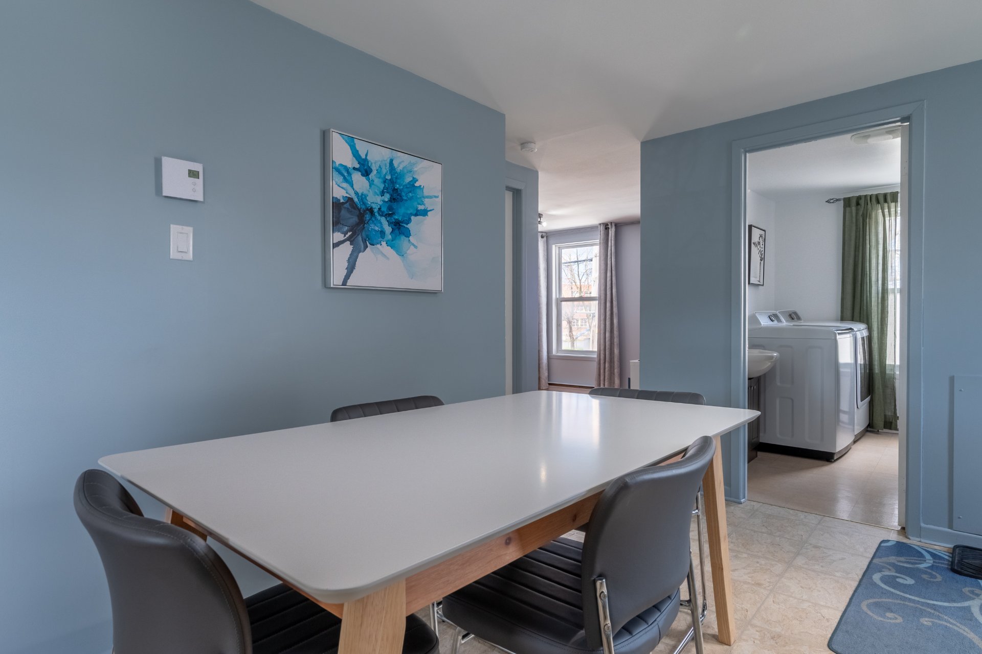 #526 accès balcon arrière