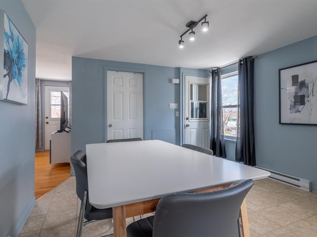 #526 accès balcon arrière