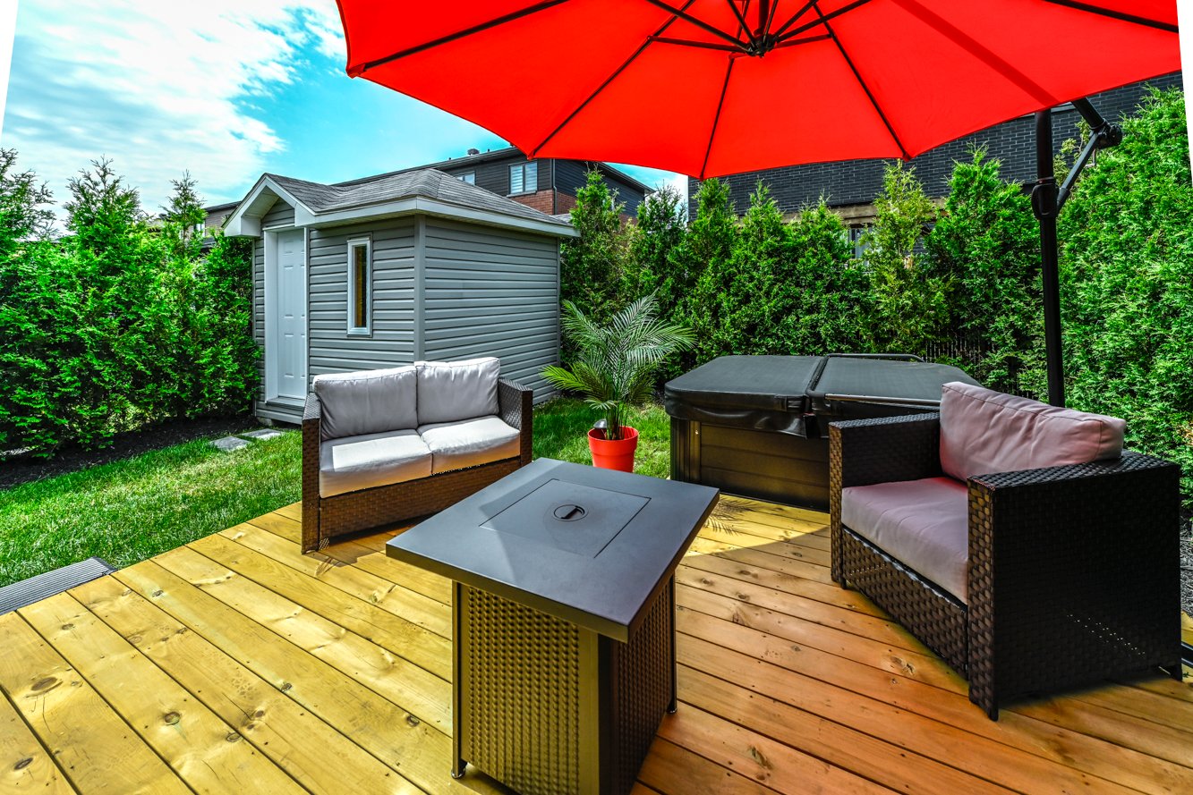 Belle intimité dans la cour arrière