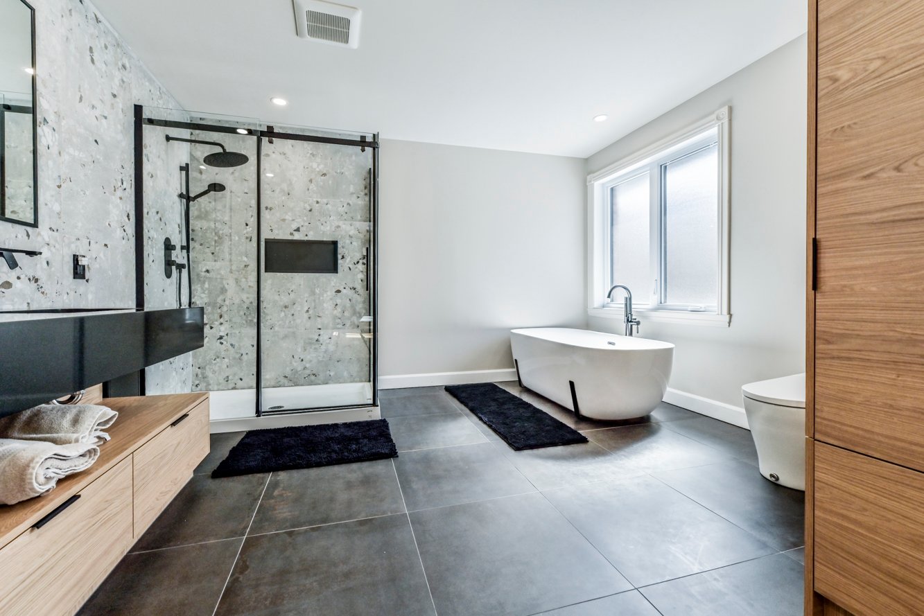 Salle de bains attenante à la CCP