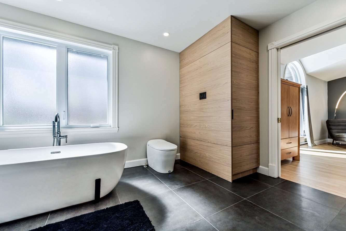 Salle de bains attenante à la CCP