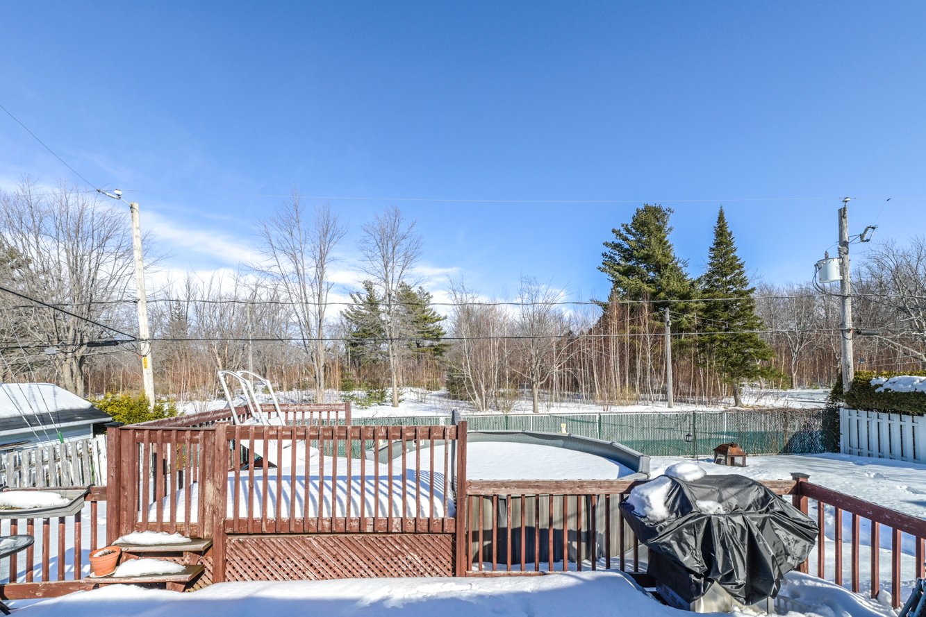 Aucun voisin arrière présentement