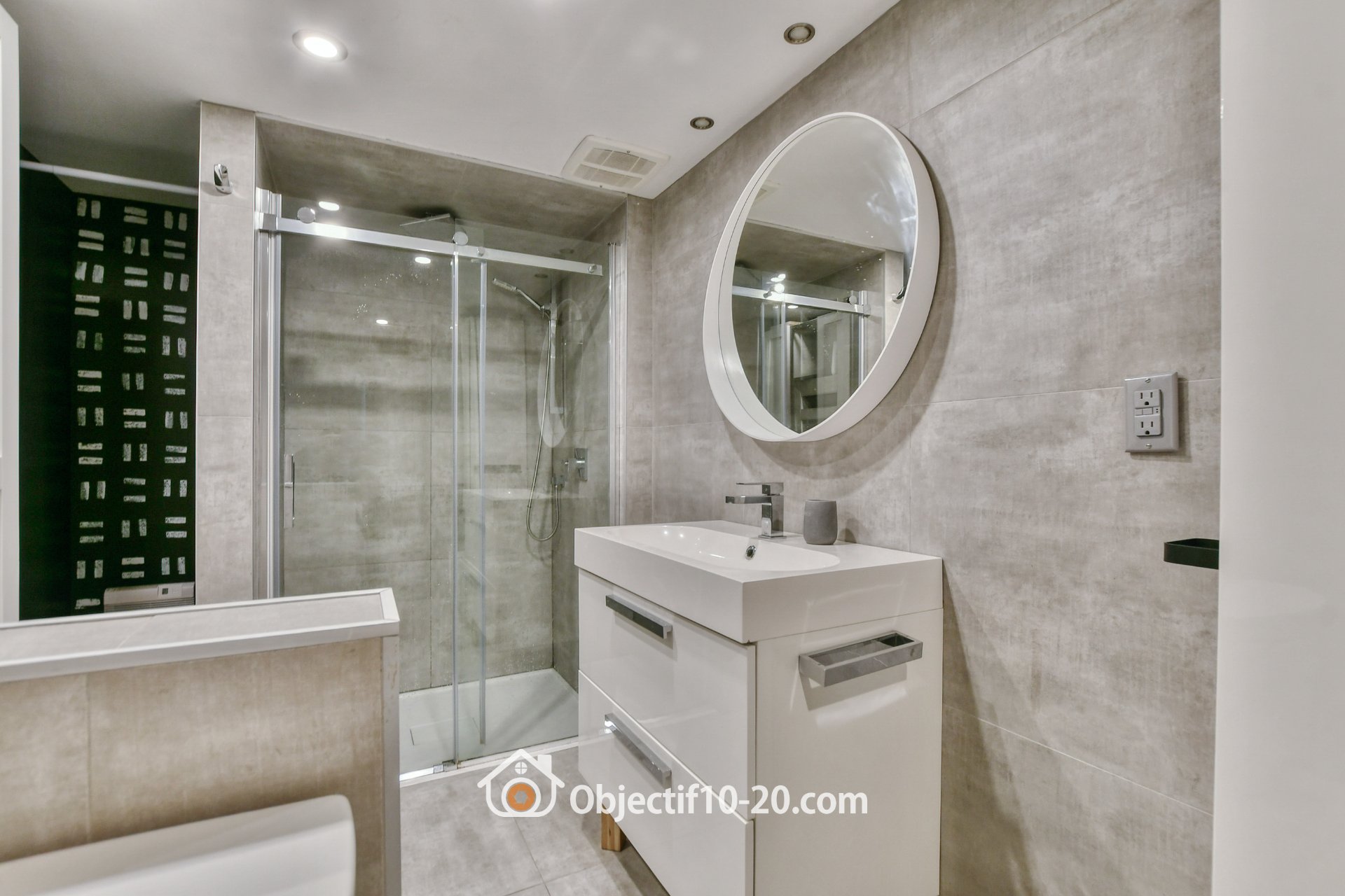 Salle de bains attenante à la CCP