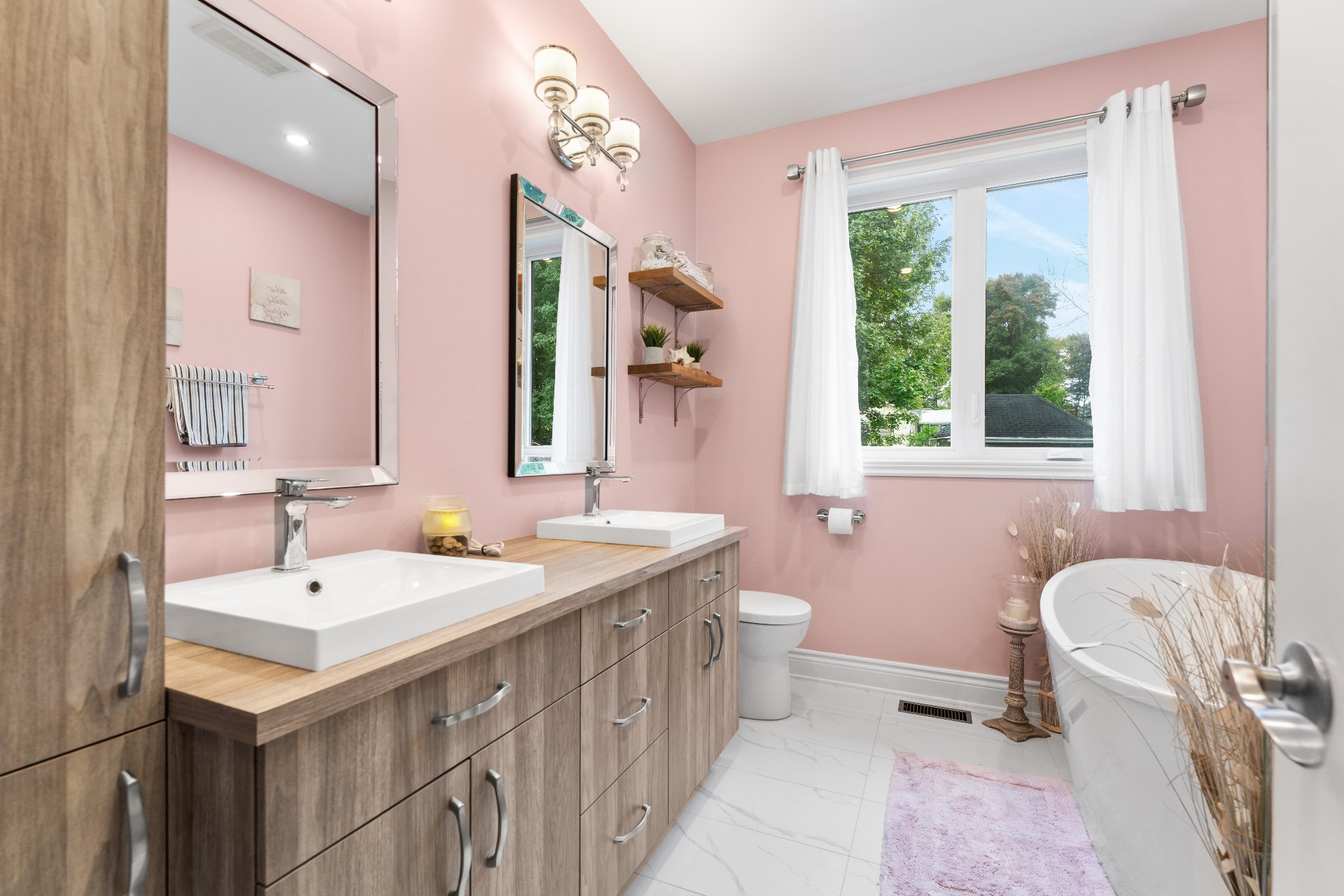 Salle de bains attenante à la CCP