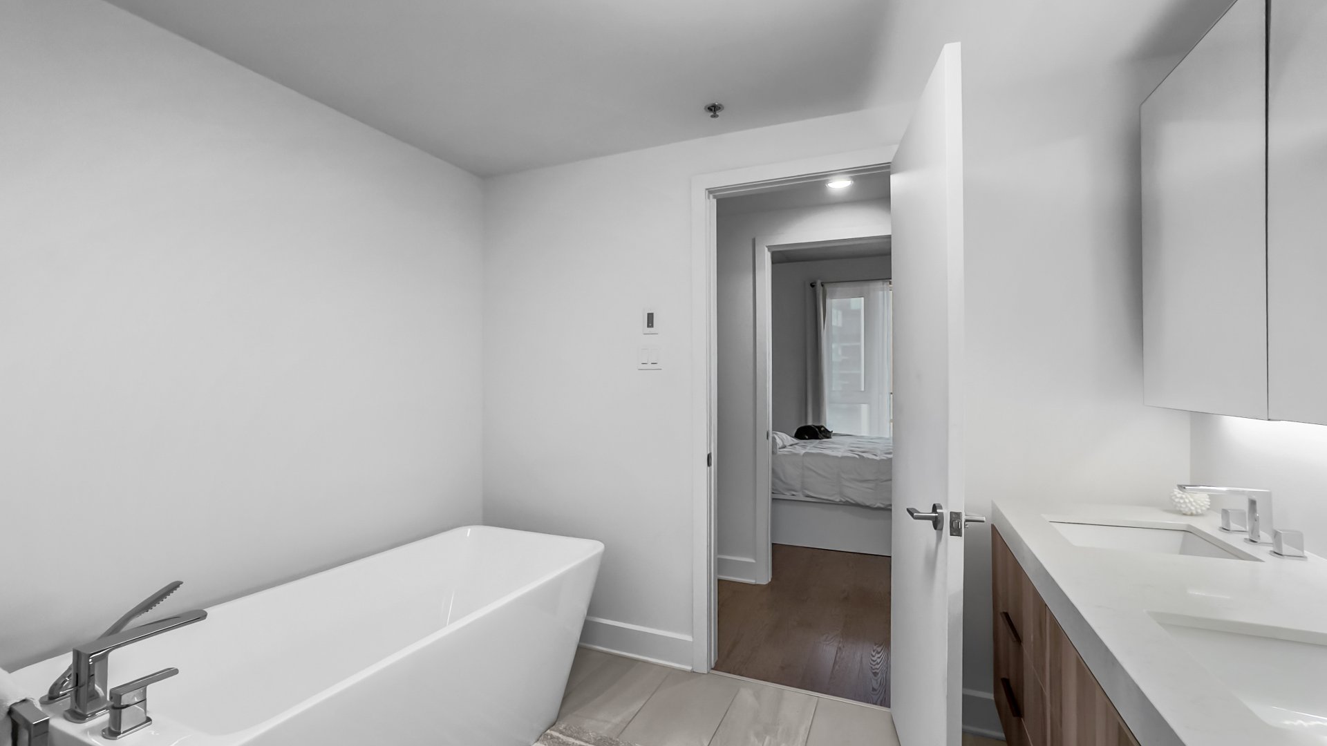 Salle de bains attenante à la CCP