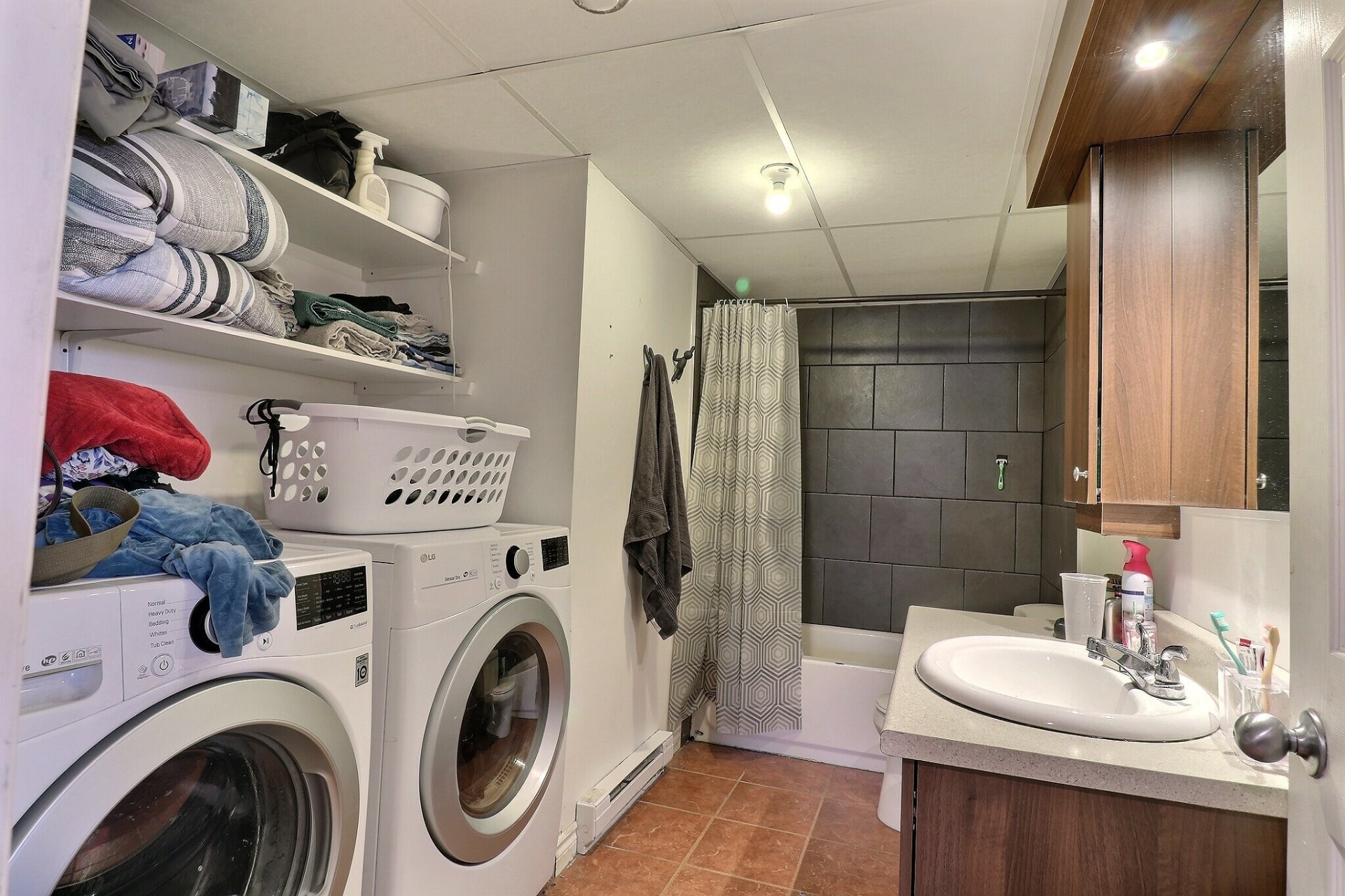 logement du bas 4 1/2