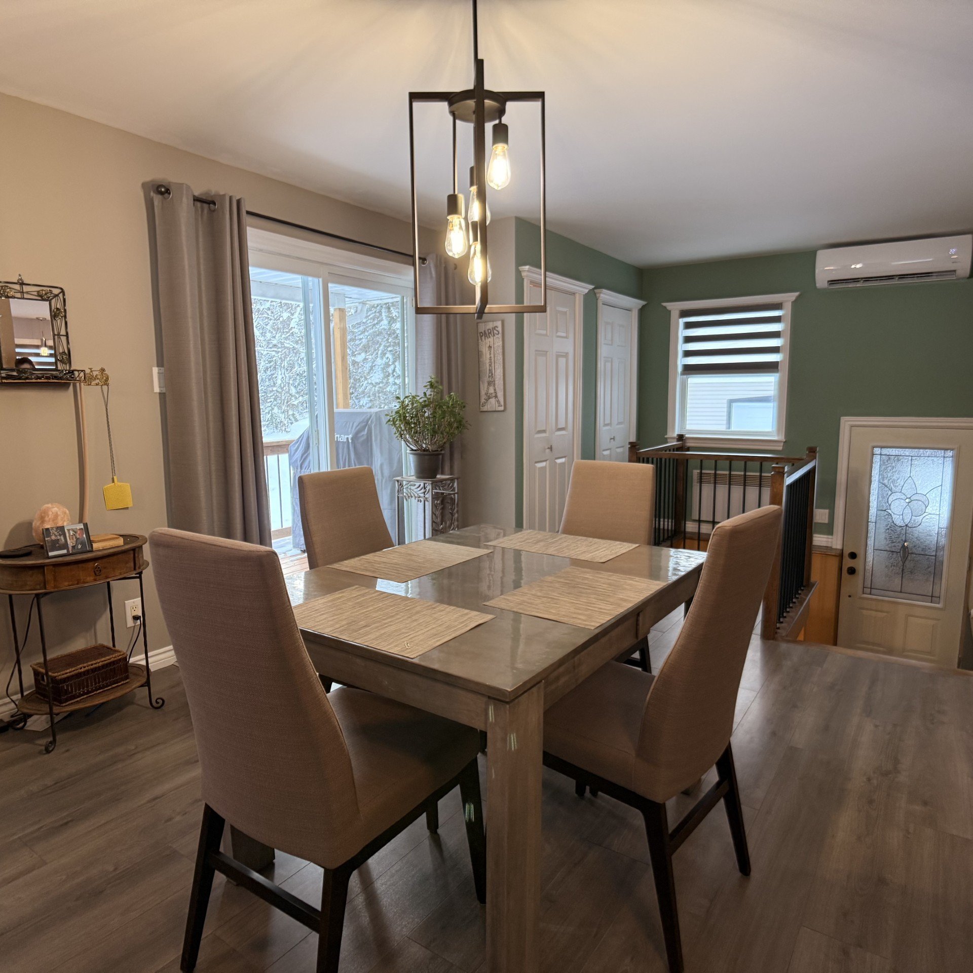 Dining room