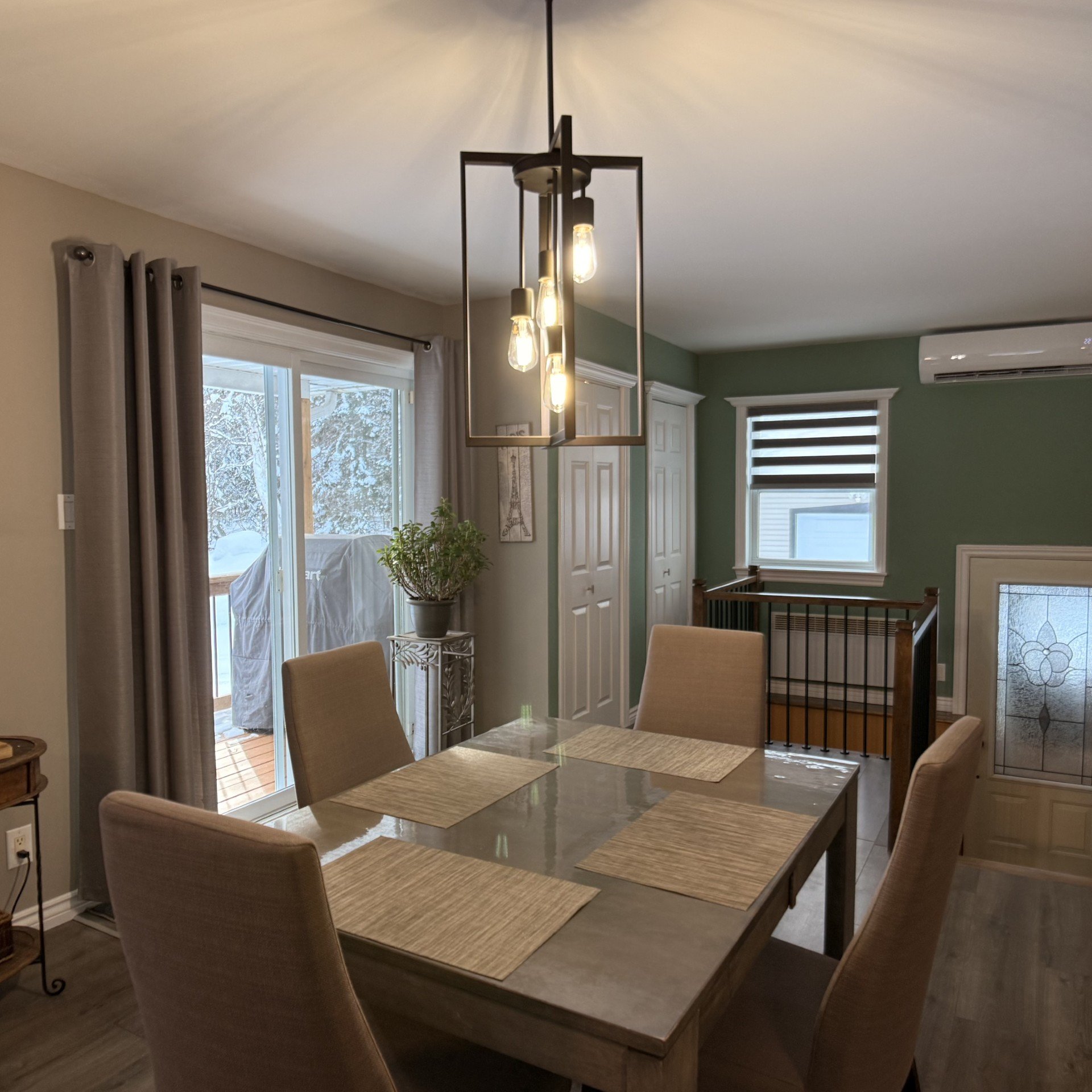 Dining room