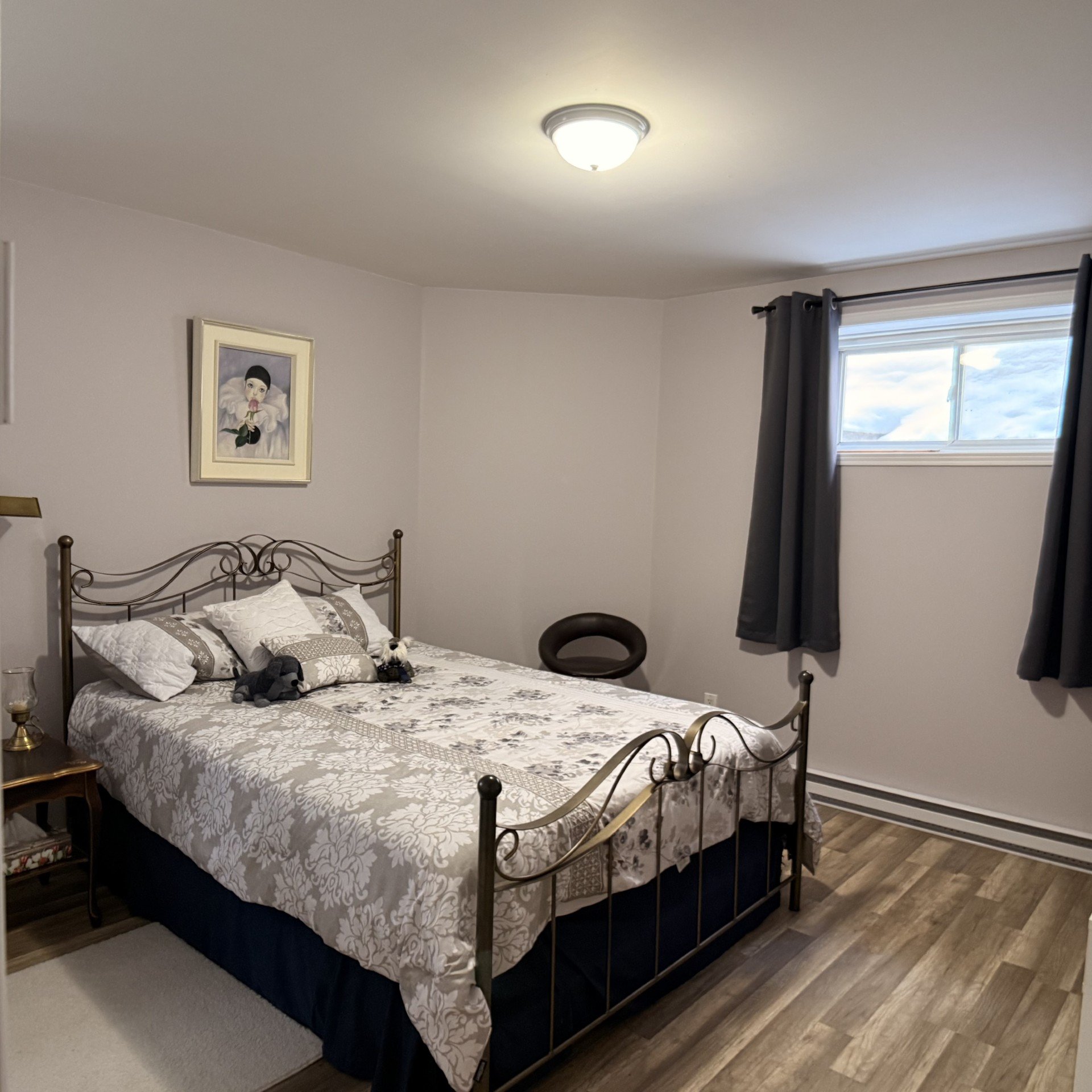Bedroom