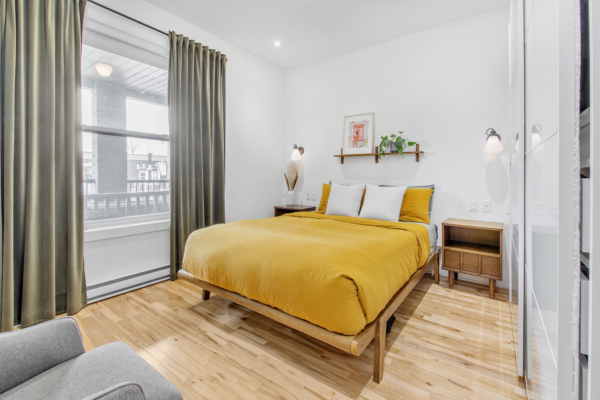 Primary bedroom