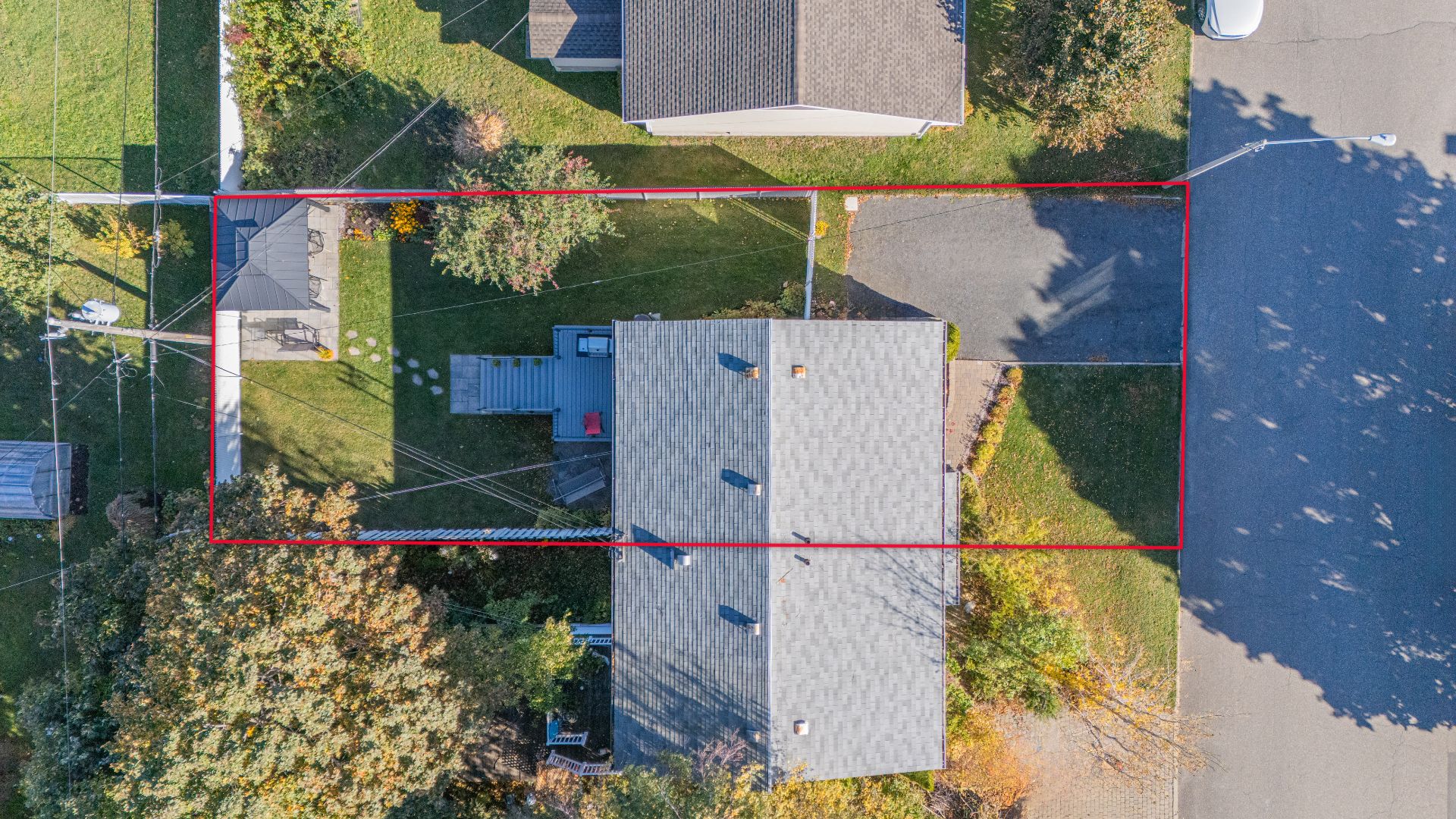 Entièrement clôturé datant de 2022