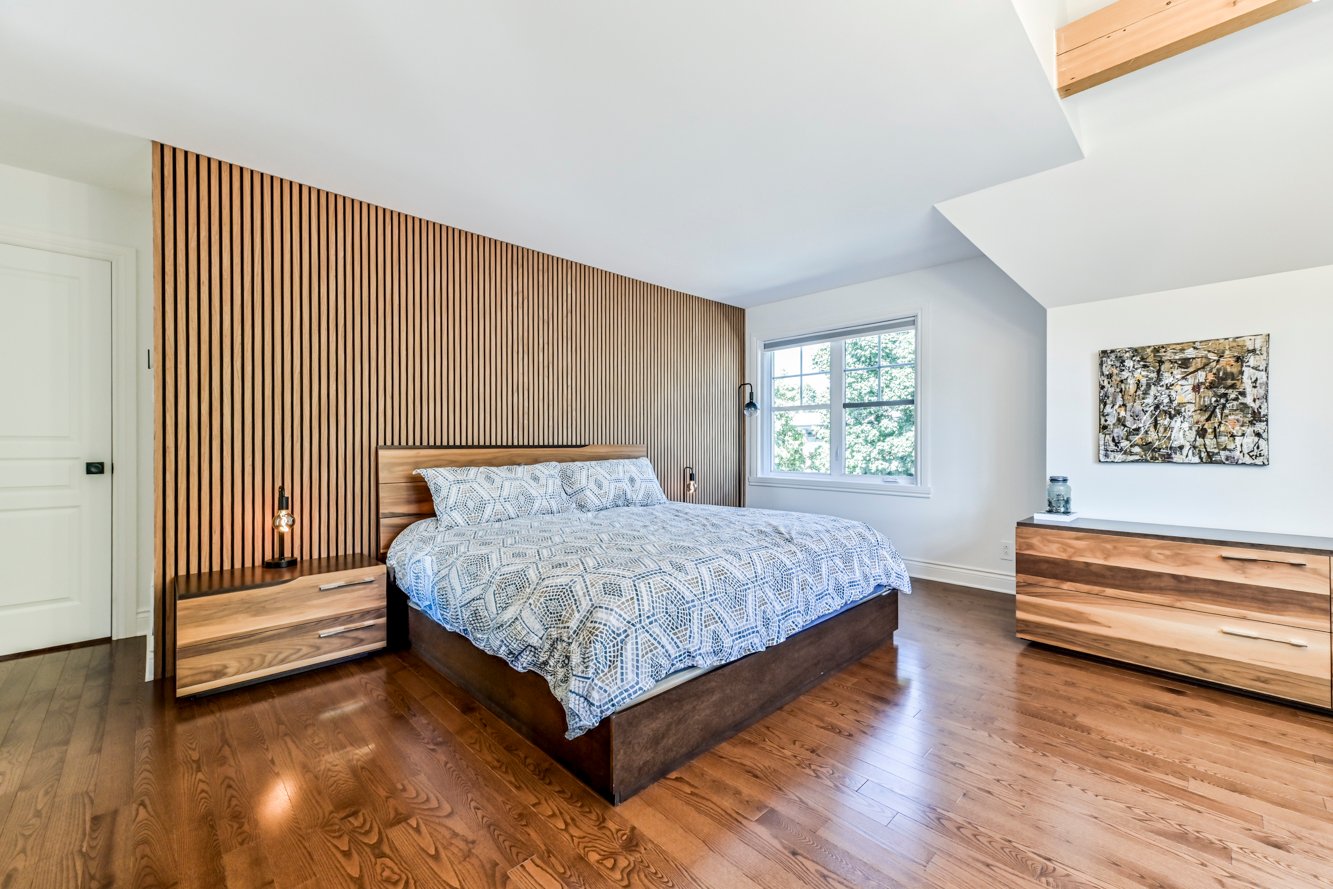 Grande pièce confortable