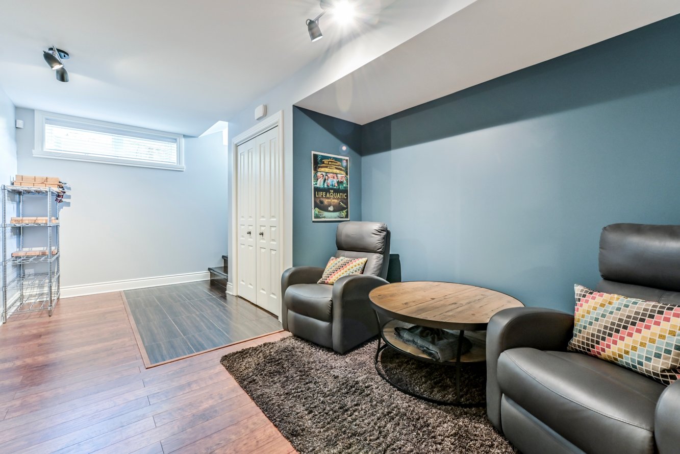 Garde-robe d'entrée