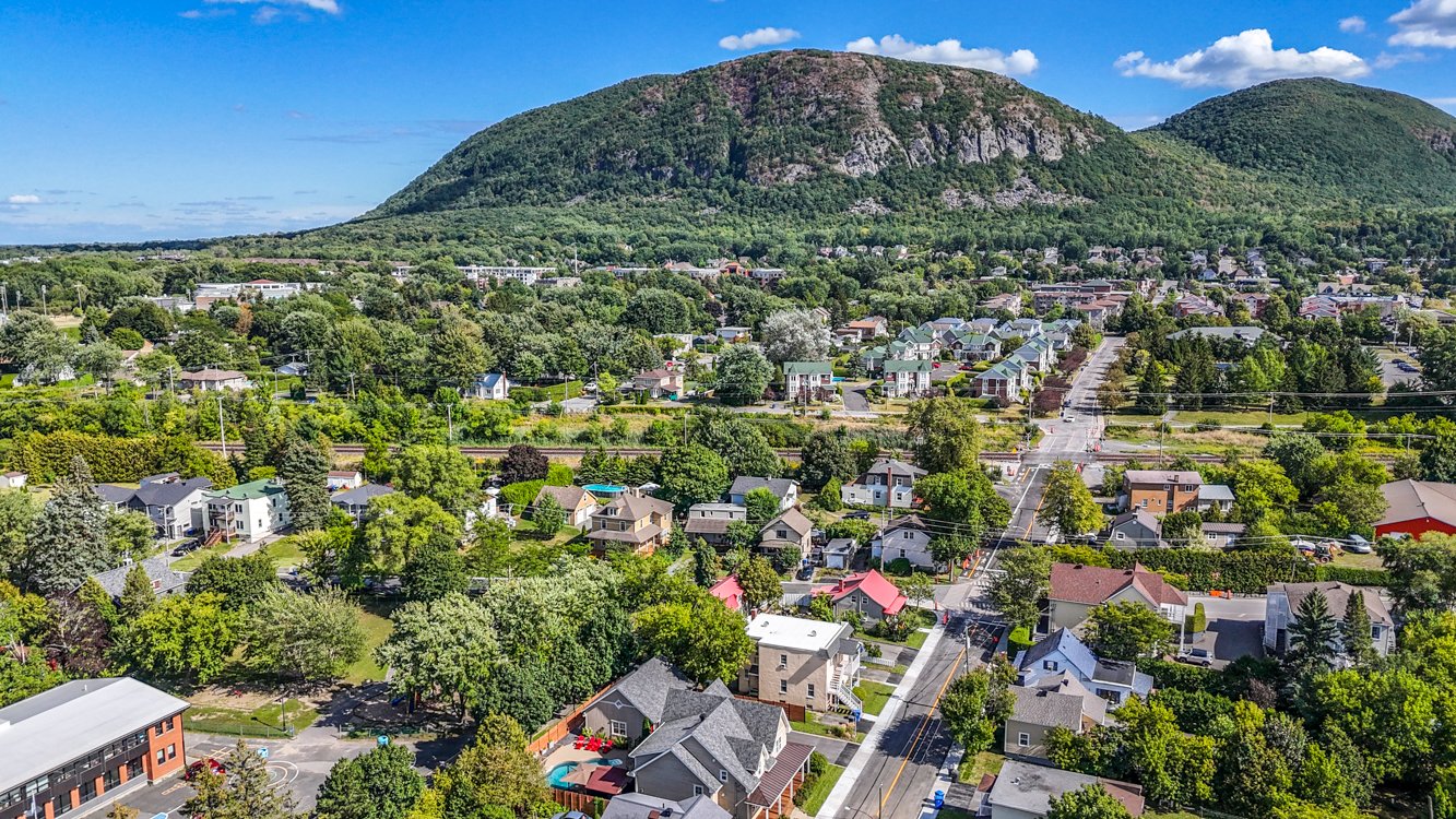 À distance de marche de l'école secondaire