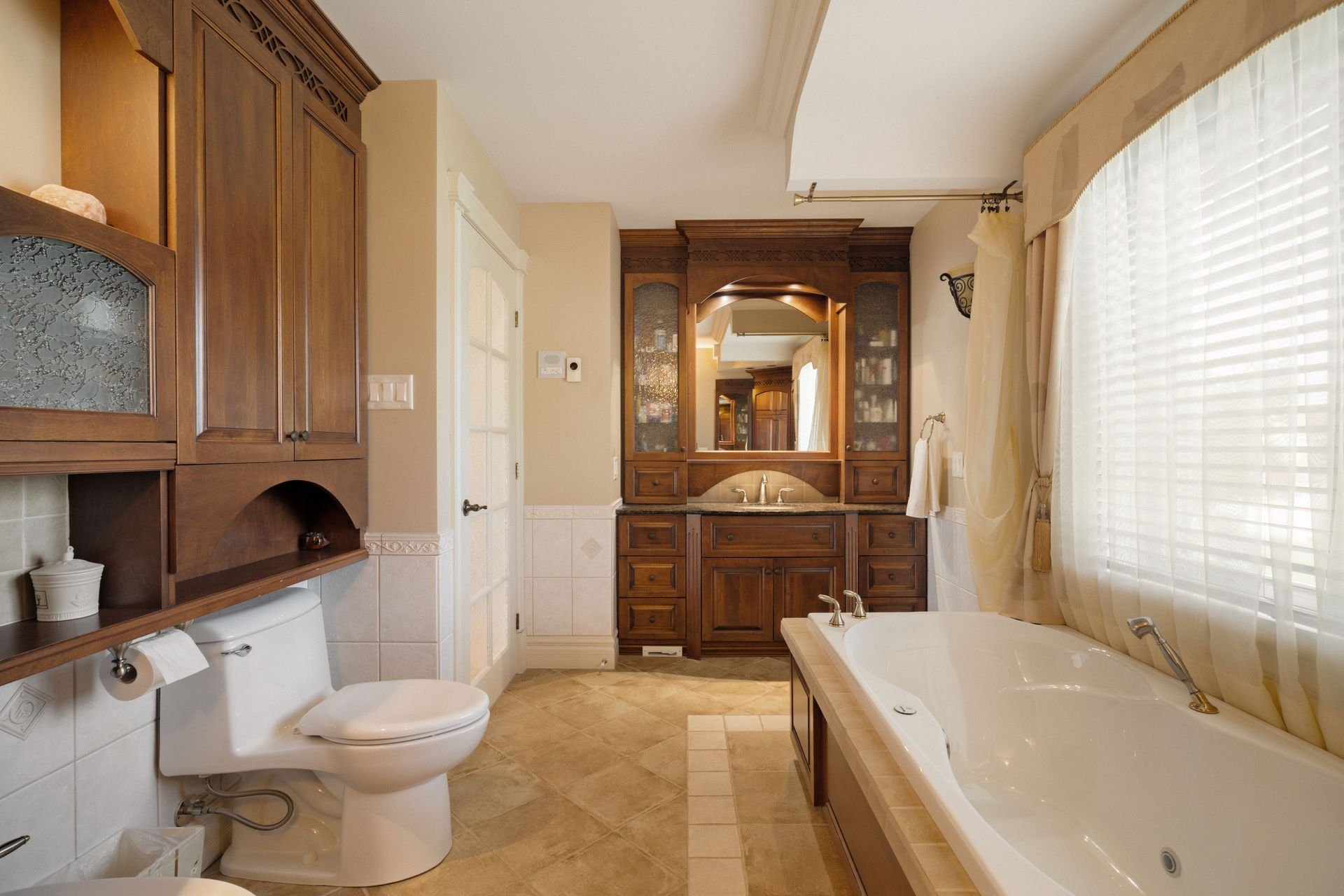 Ensuite bathroom