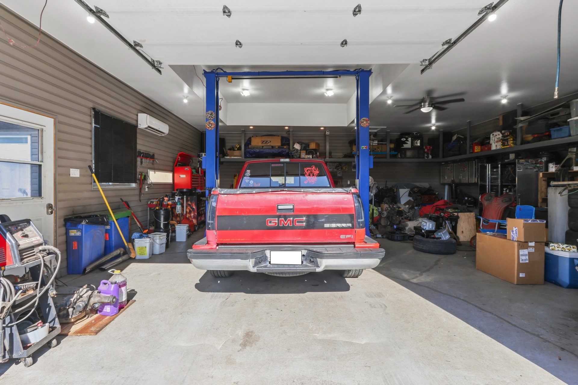 Garage
