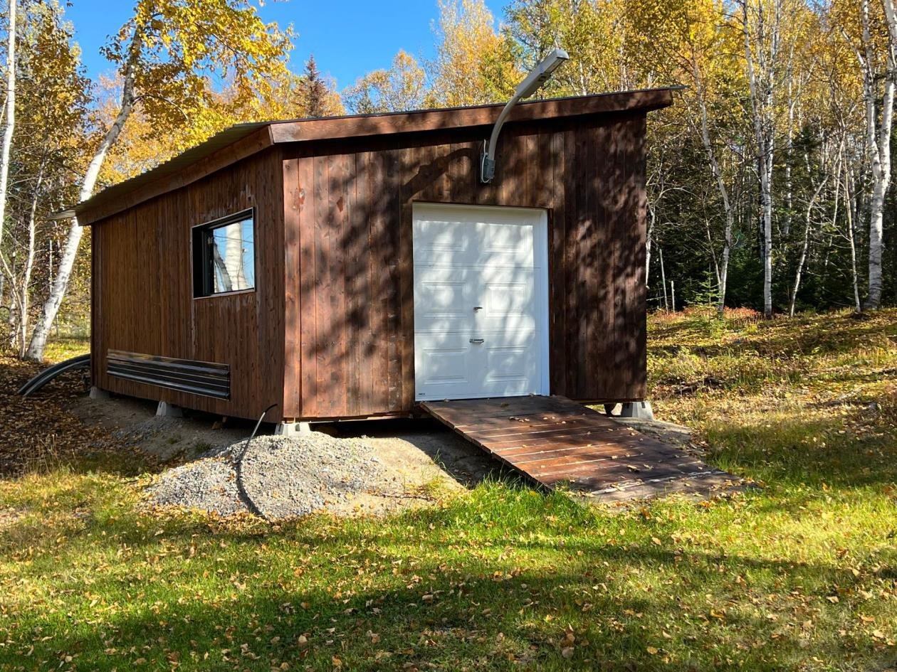 Shed