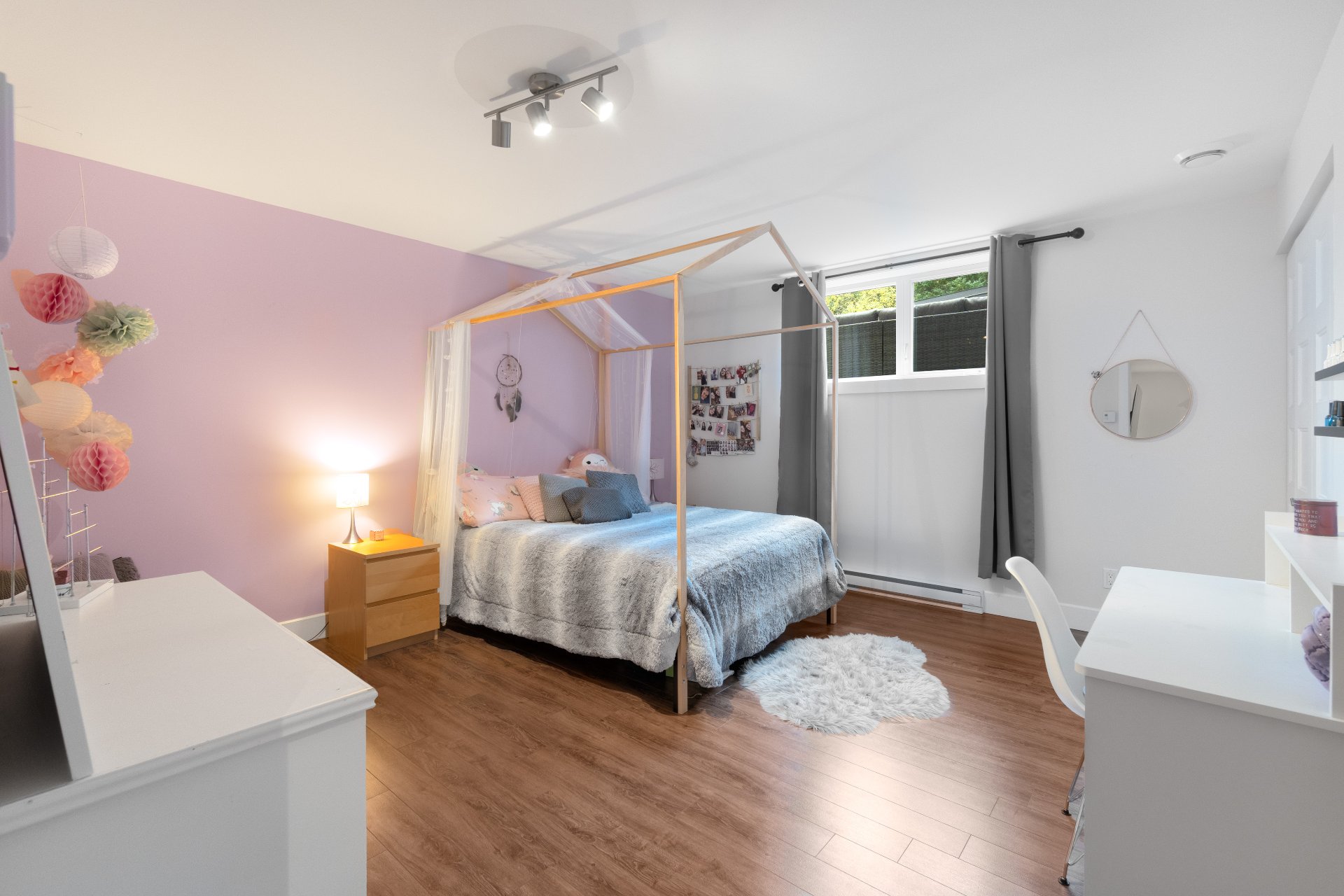 Grande chambre ici également