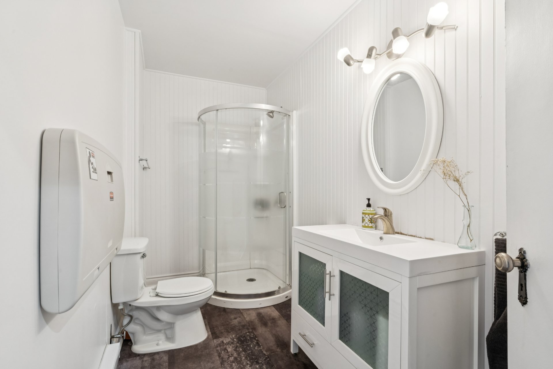 11',5'' X 5',1'' irr