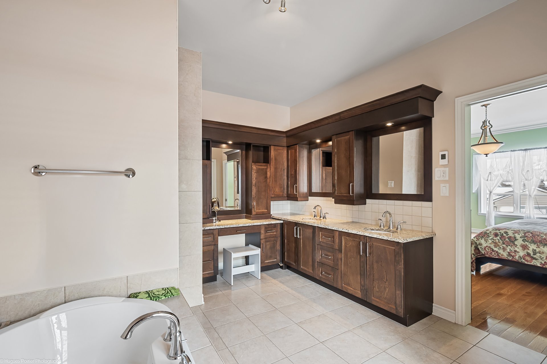 Salle de bains attenante à la CCP