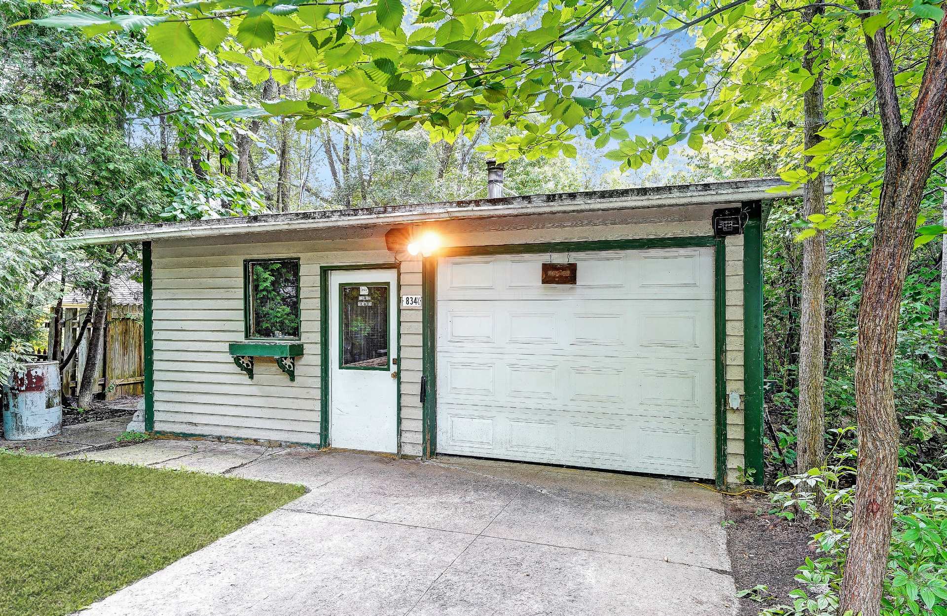 Garage