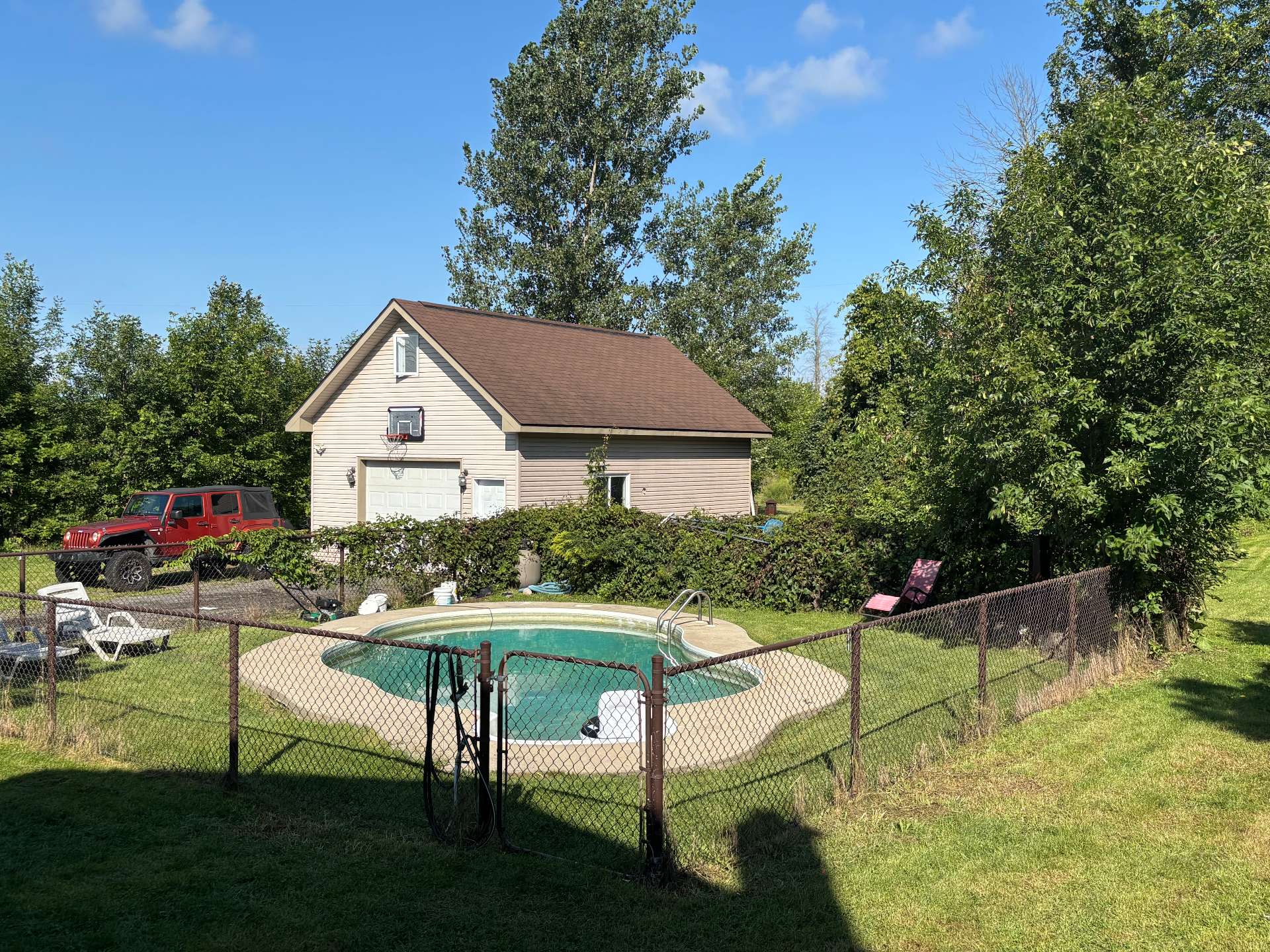 Pool
