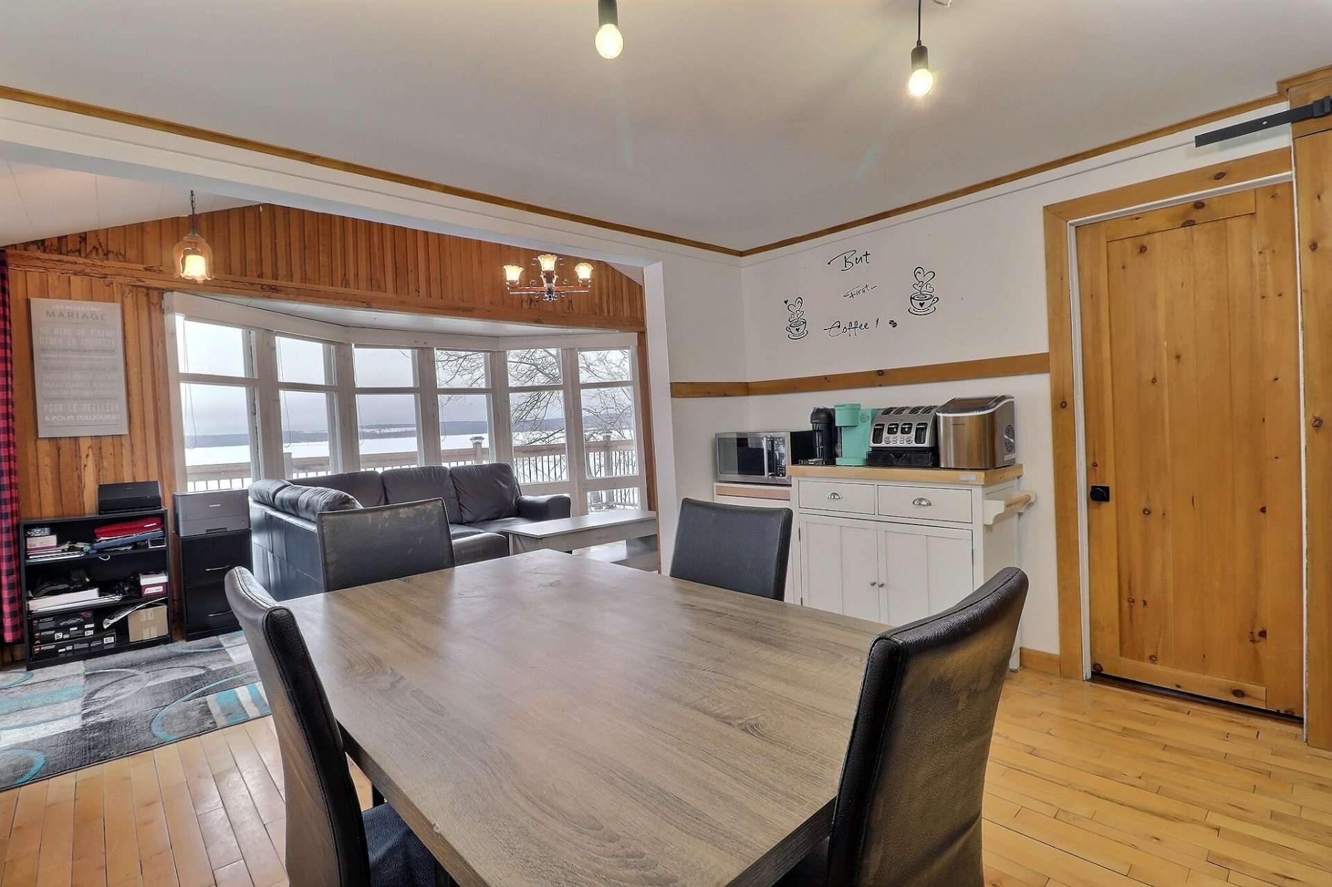 Dining room