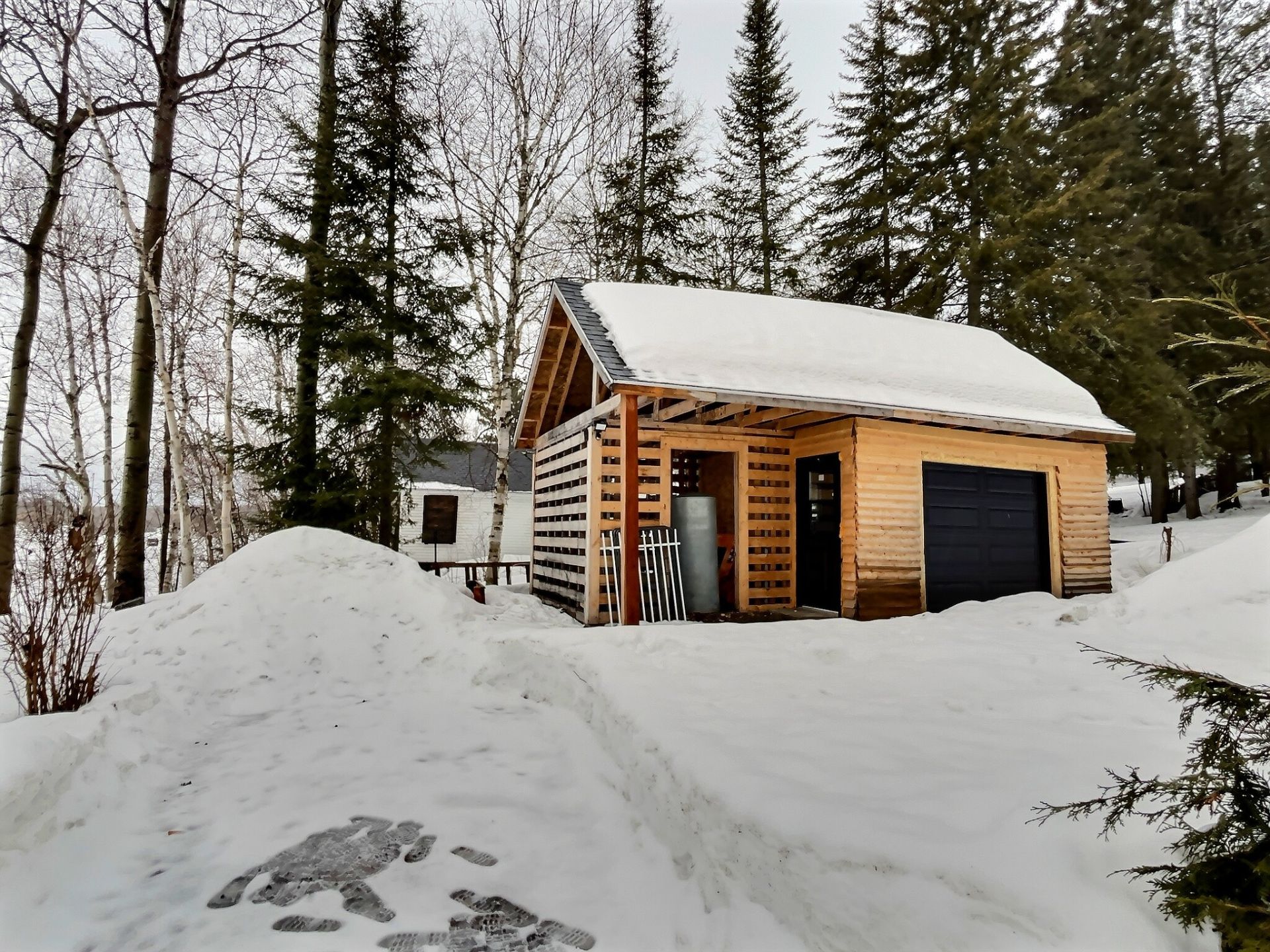 Shed
