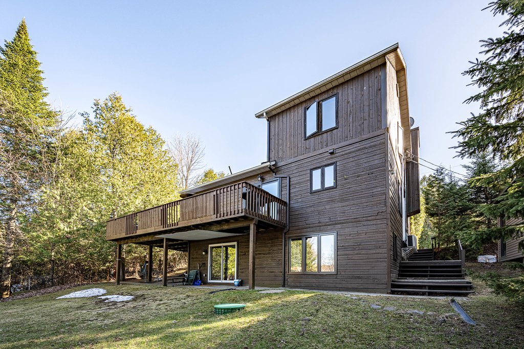 Back facade