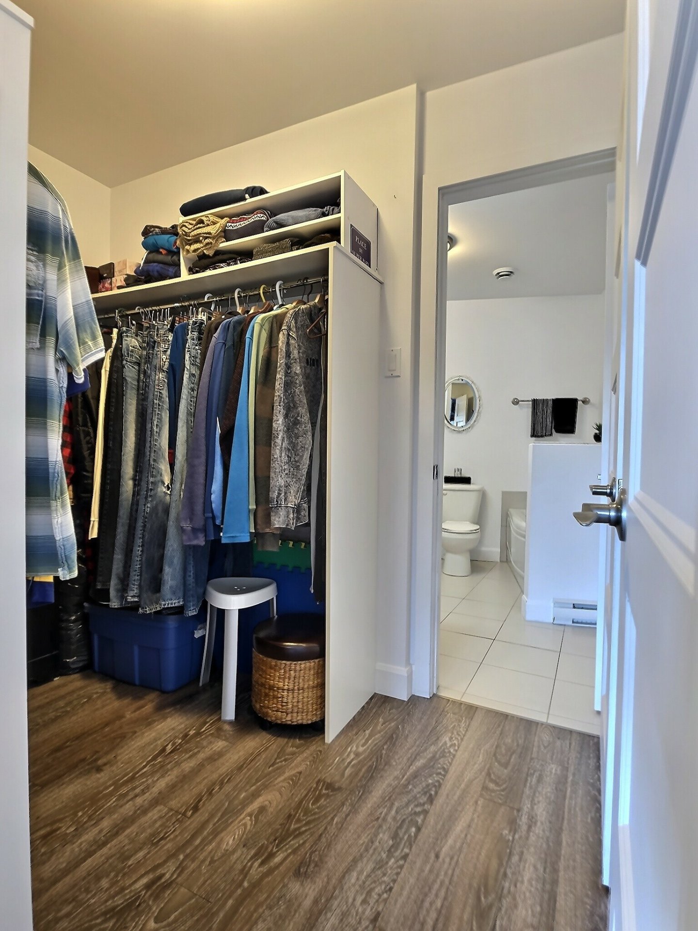 Walk-in closet