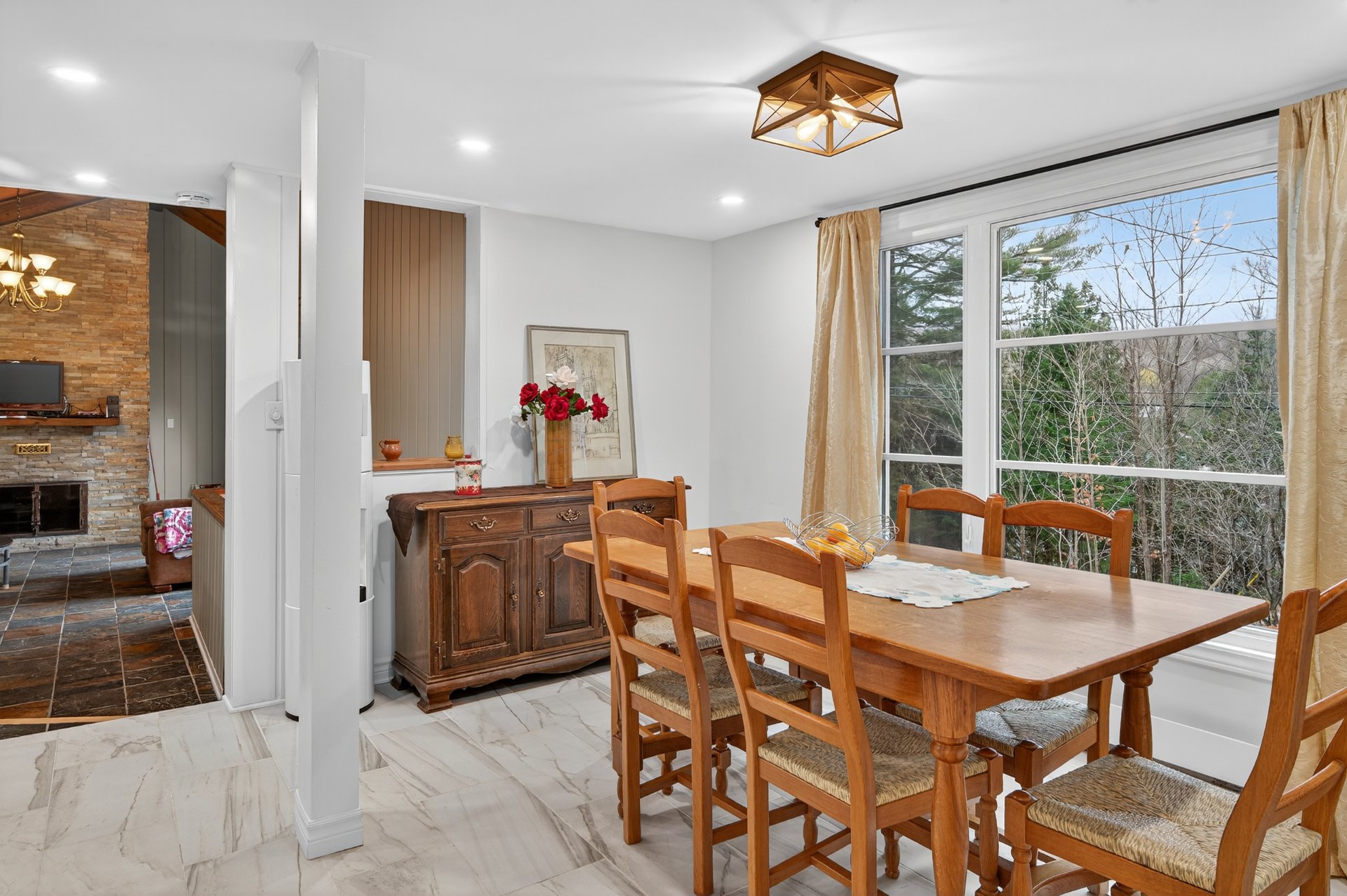Dining room