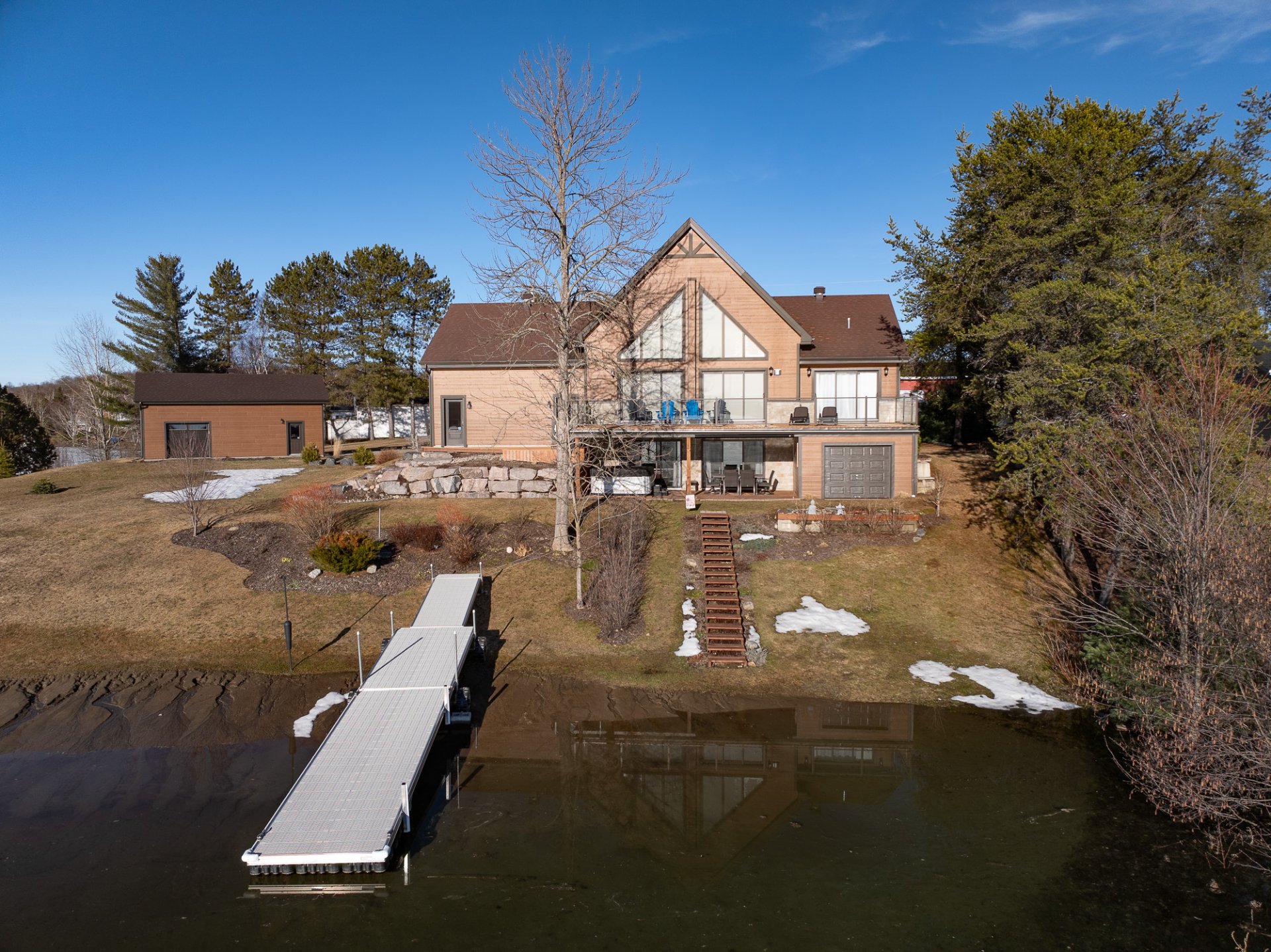 Access to a body of water