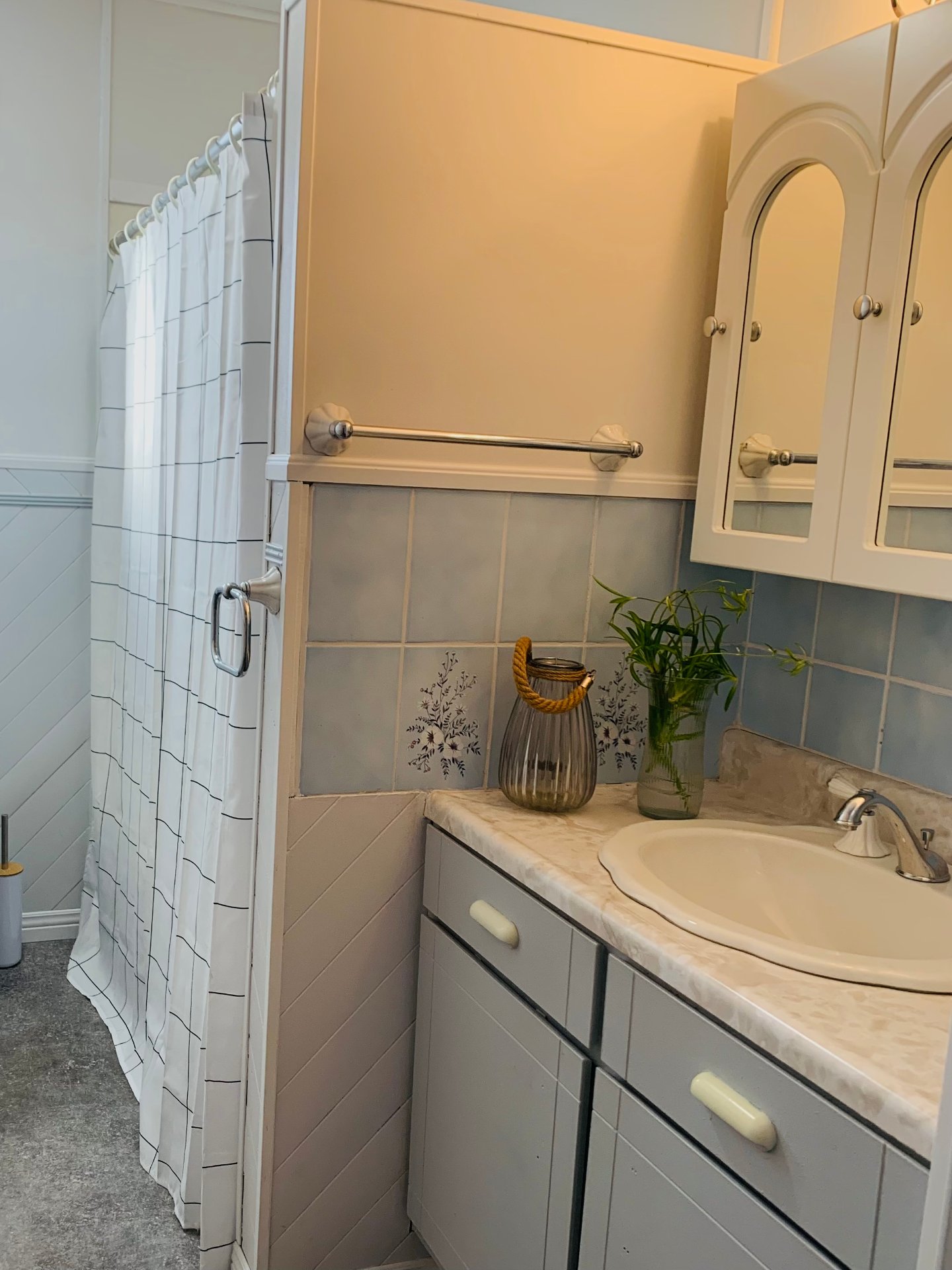 Au rez-de-chaussée, style champêtre