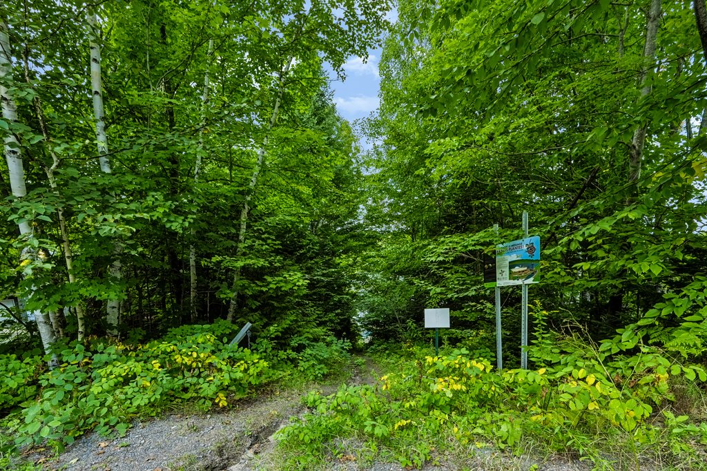 Access to a body of water