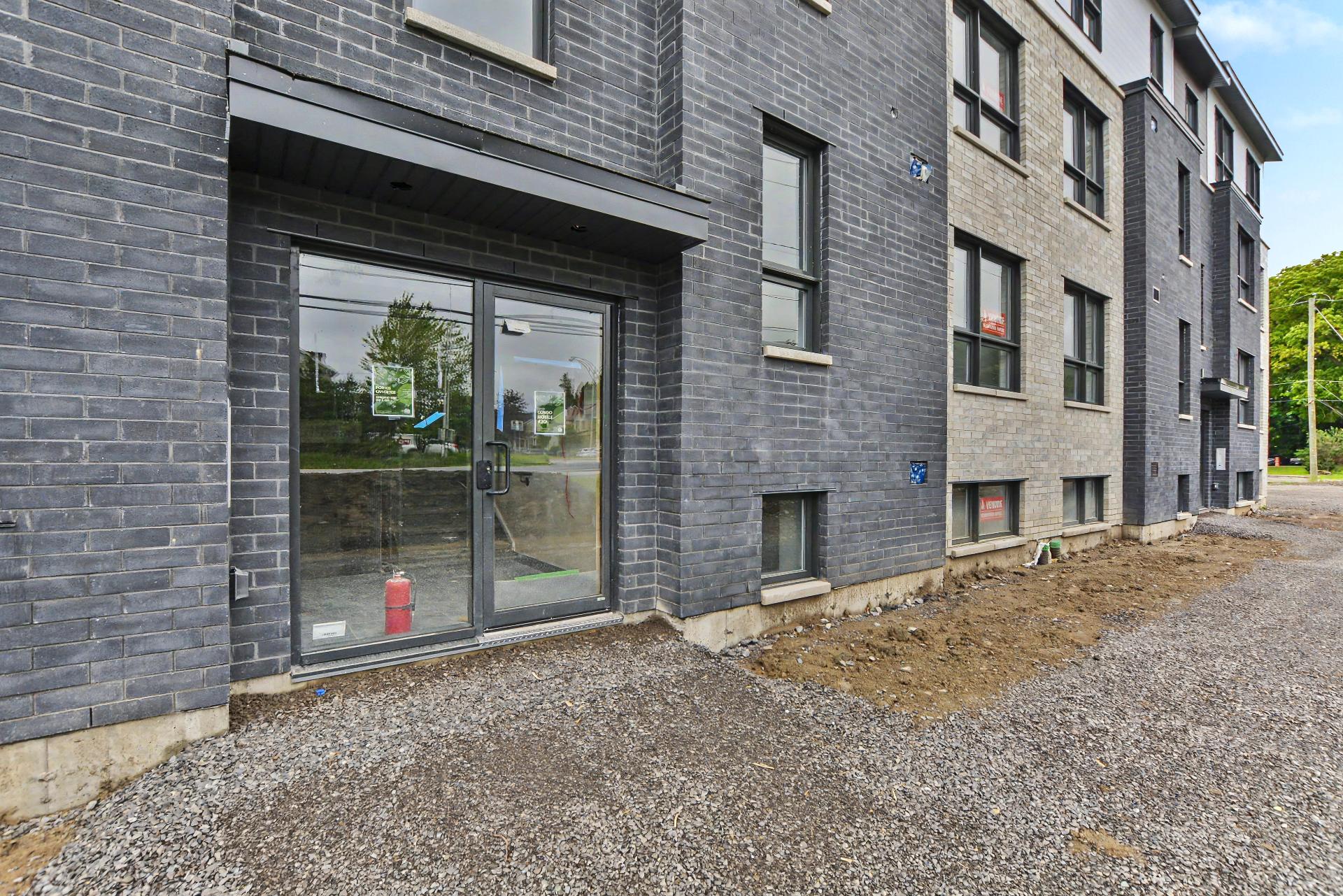 Façade
