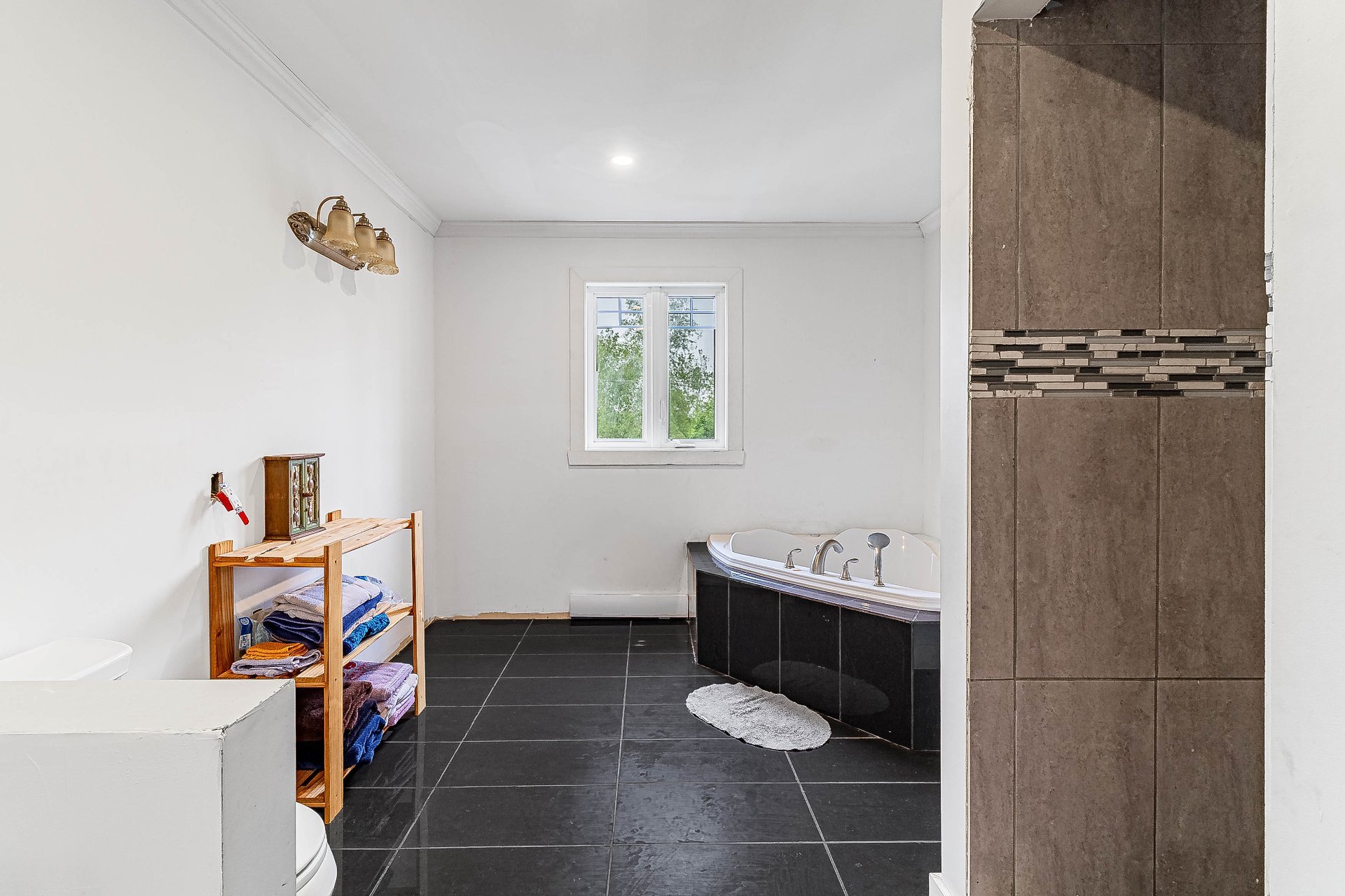 Salle de bains attenante à la CCP