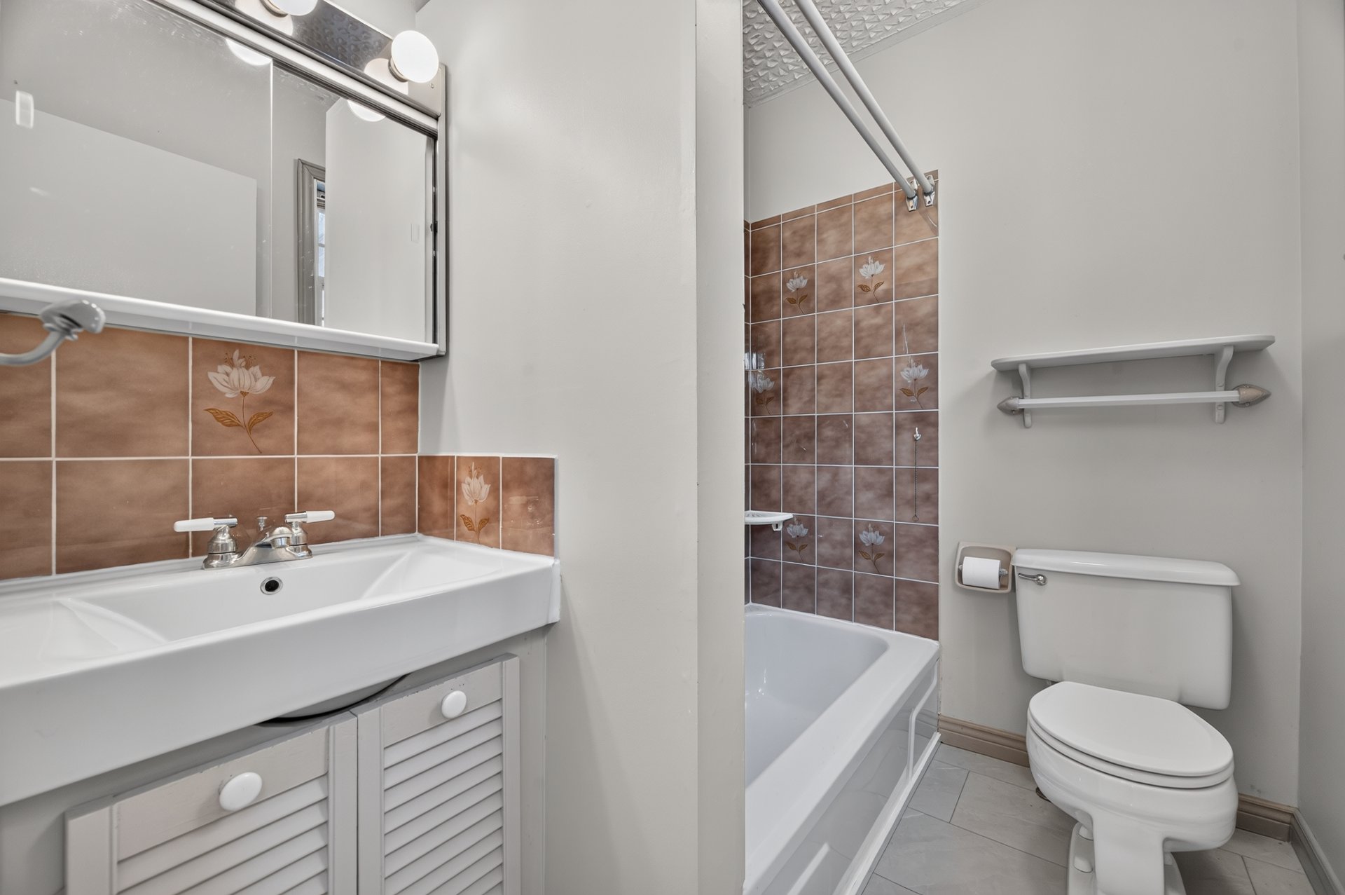 Salle de bains attenante à la CCP