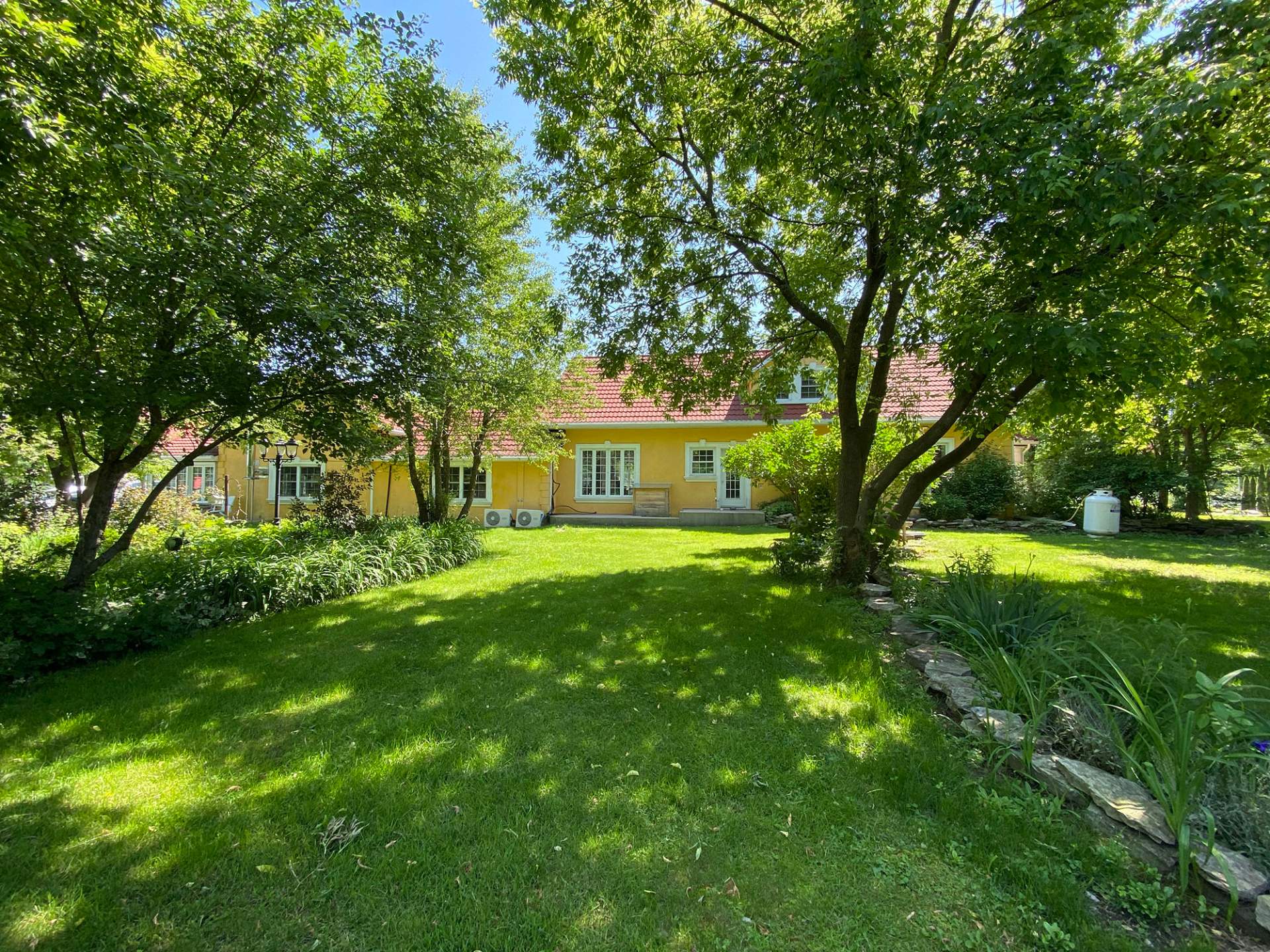 Land/Lot