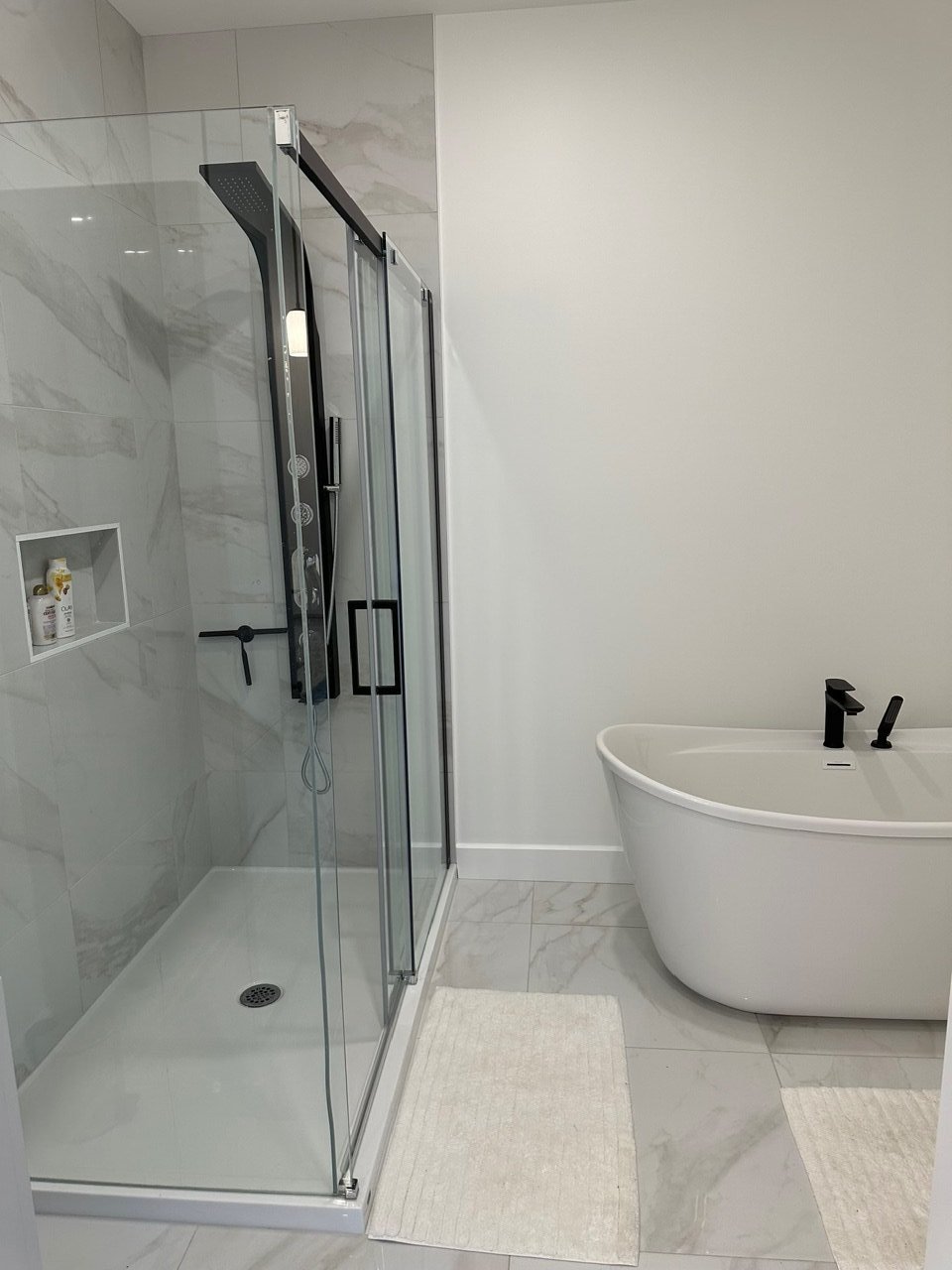 Salle de bains attenante à la CCP