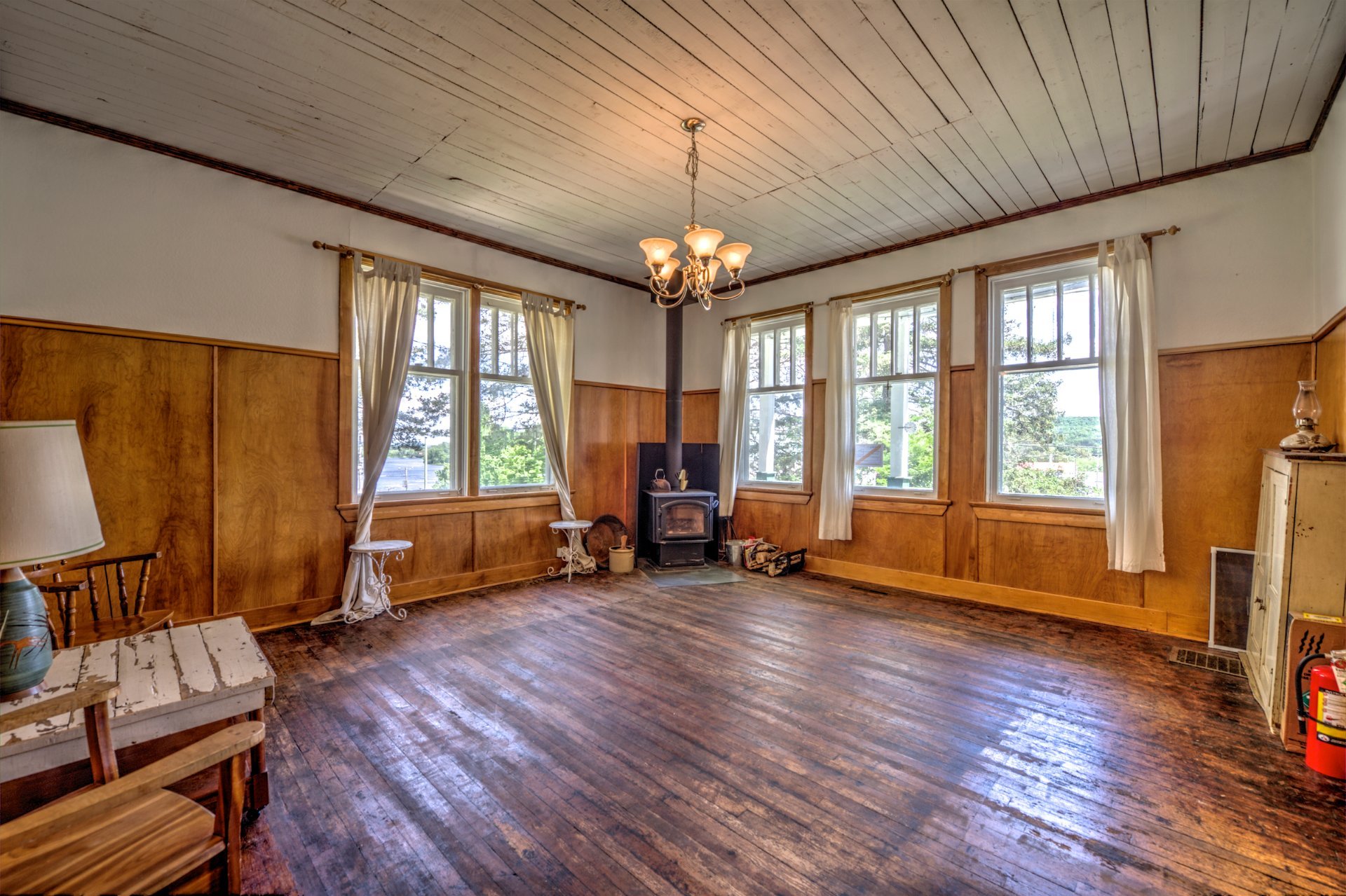 Salon