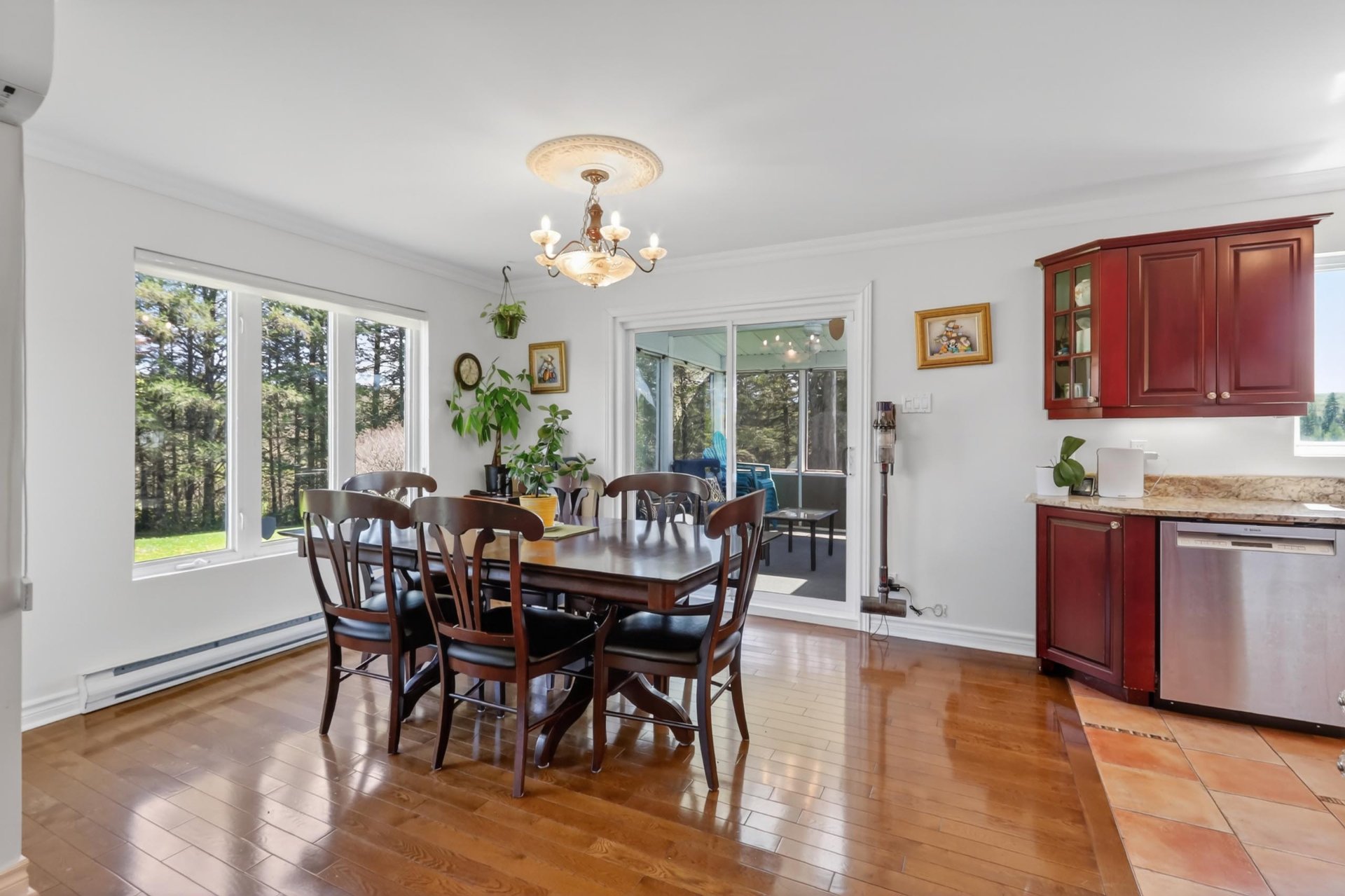 Dining room