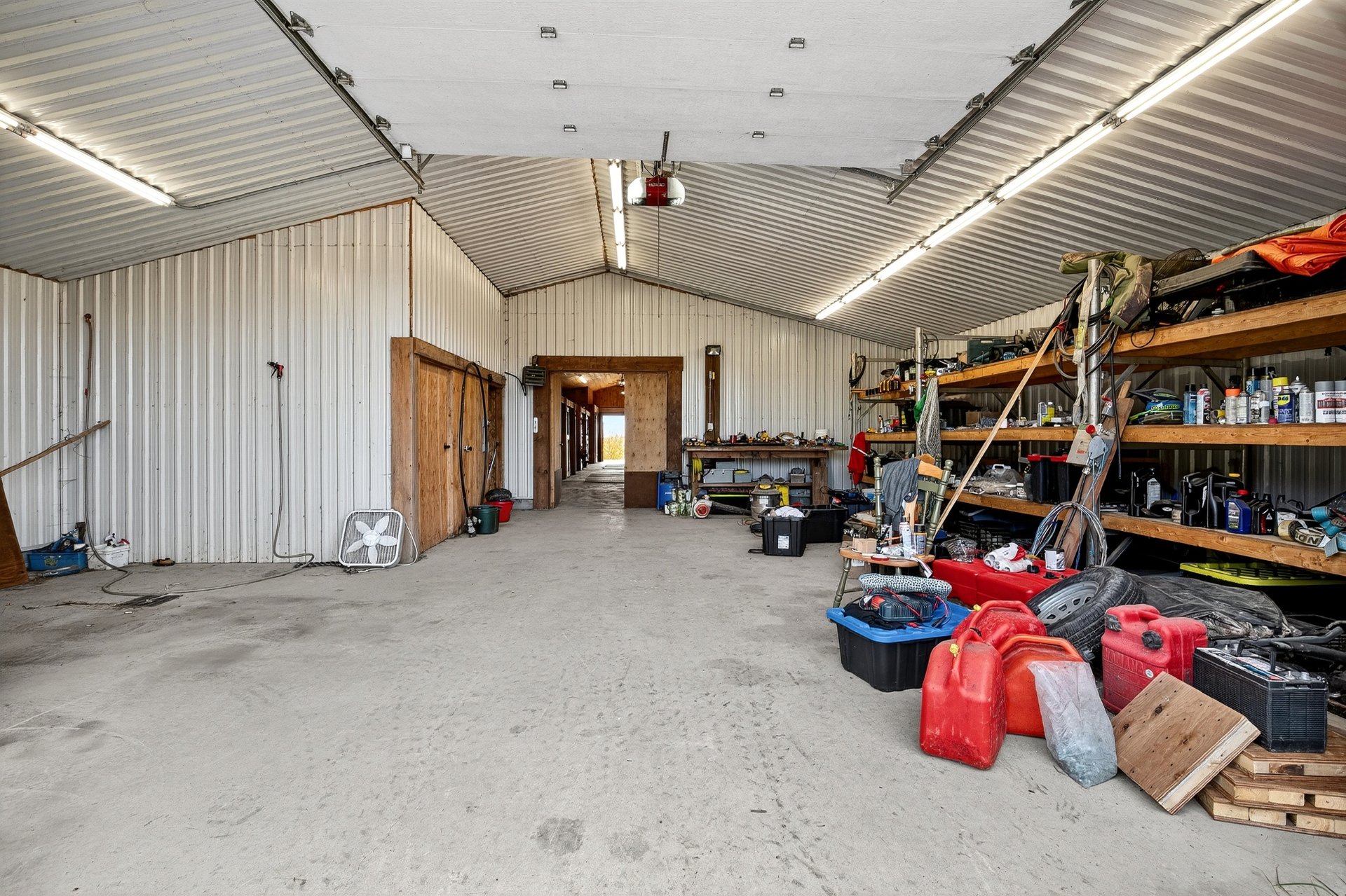 section garage attn. à l''écurie