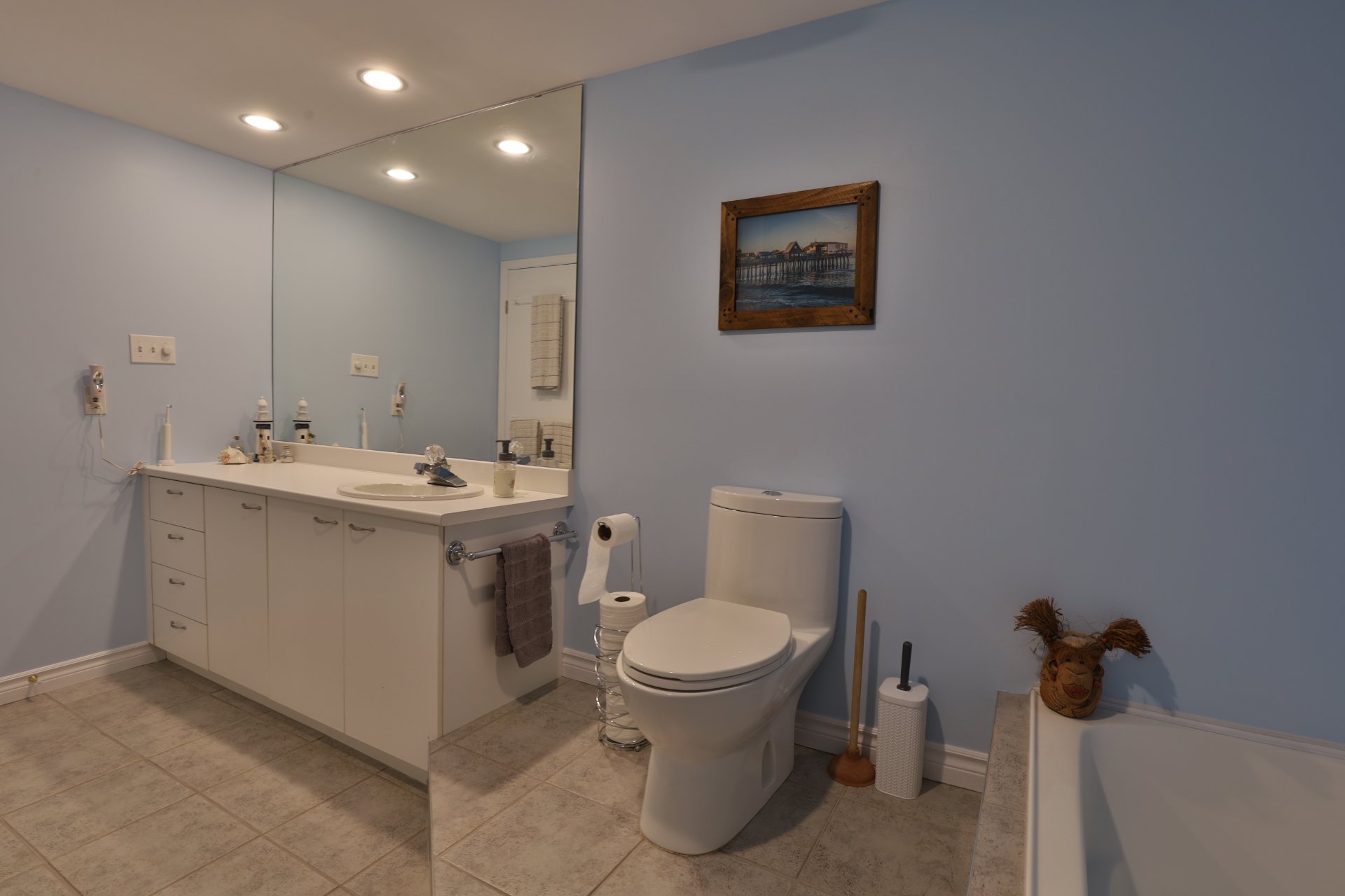 Ensuite bathroom