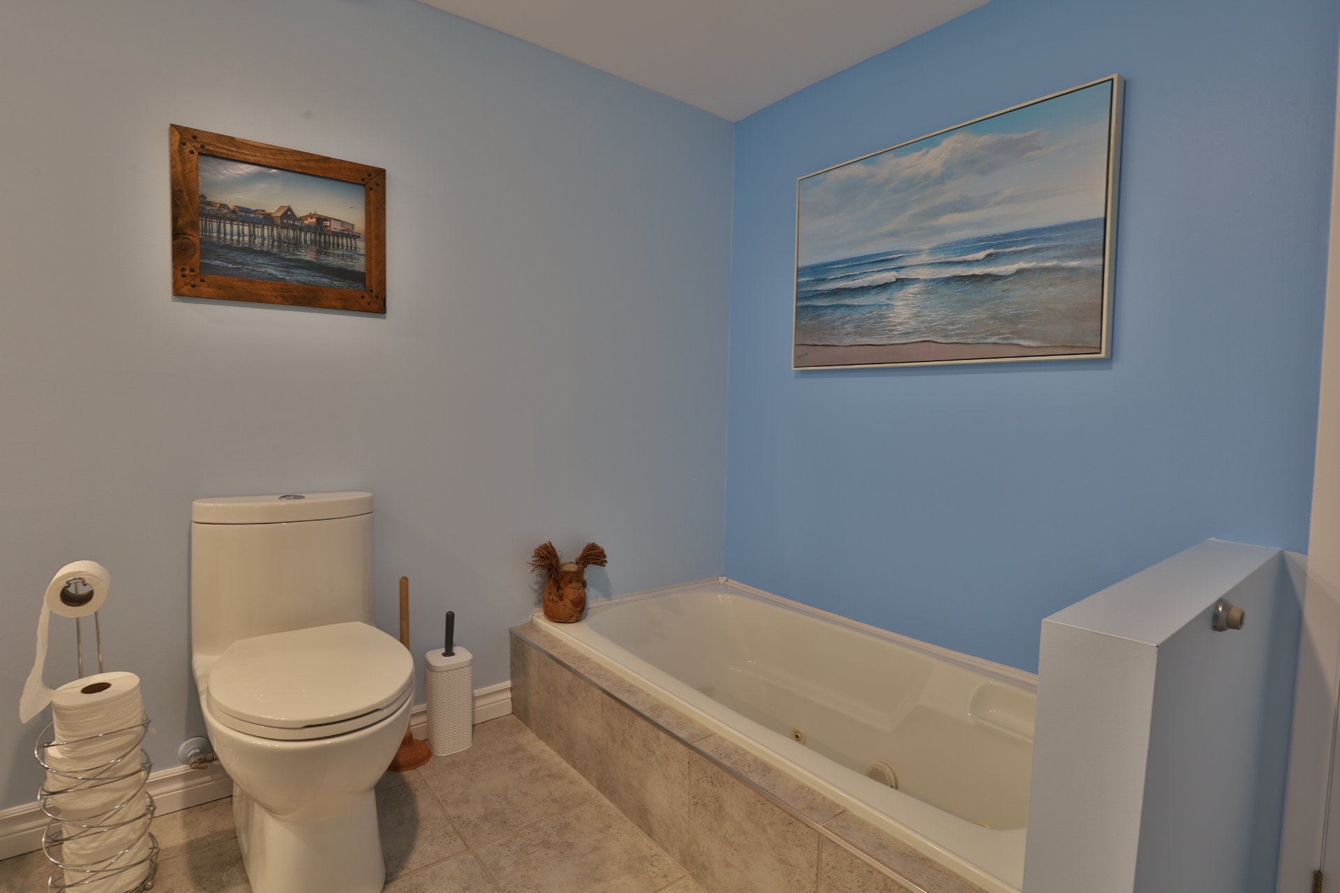 Ensuite bathroom