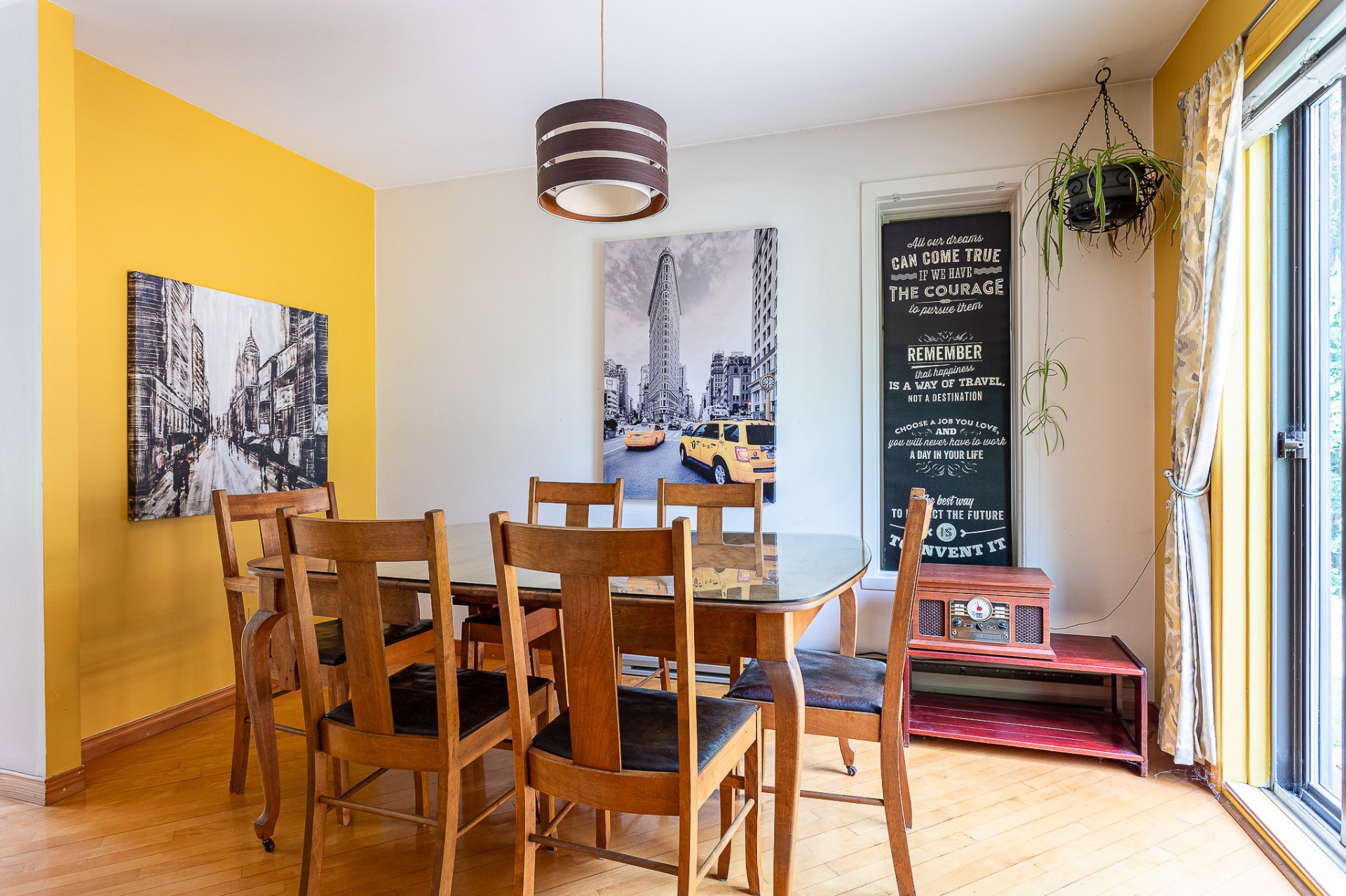 Dining room