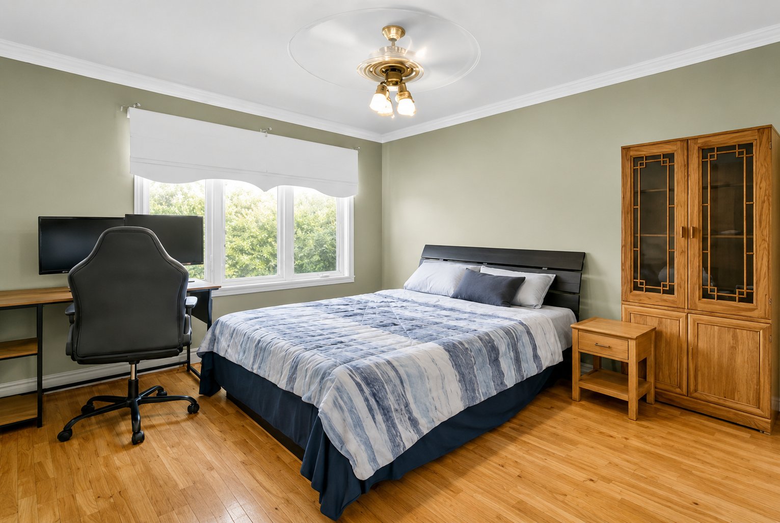 Chambre du 572 *staging virtuel*