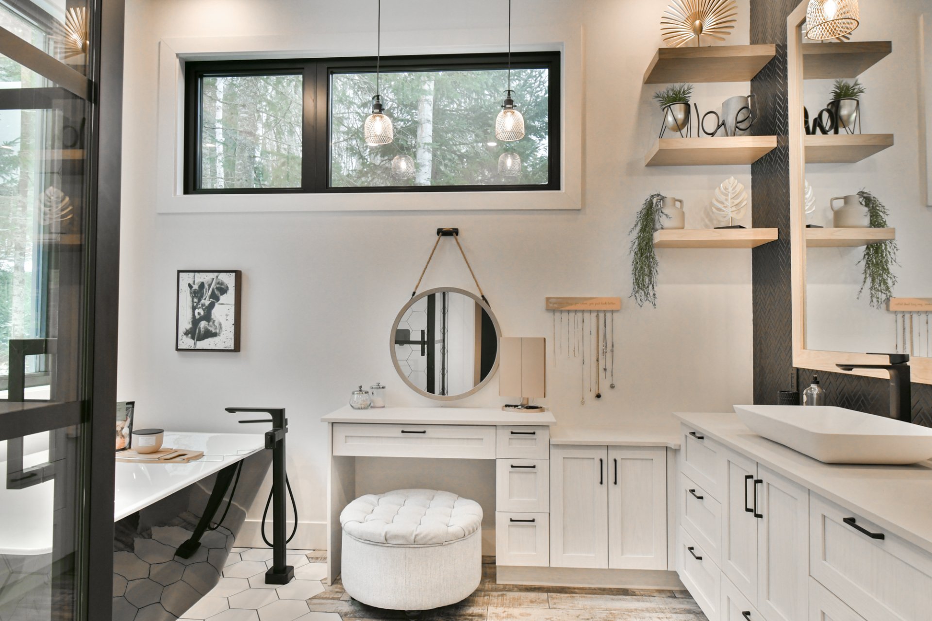 Ensuite bathroom